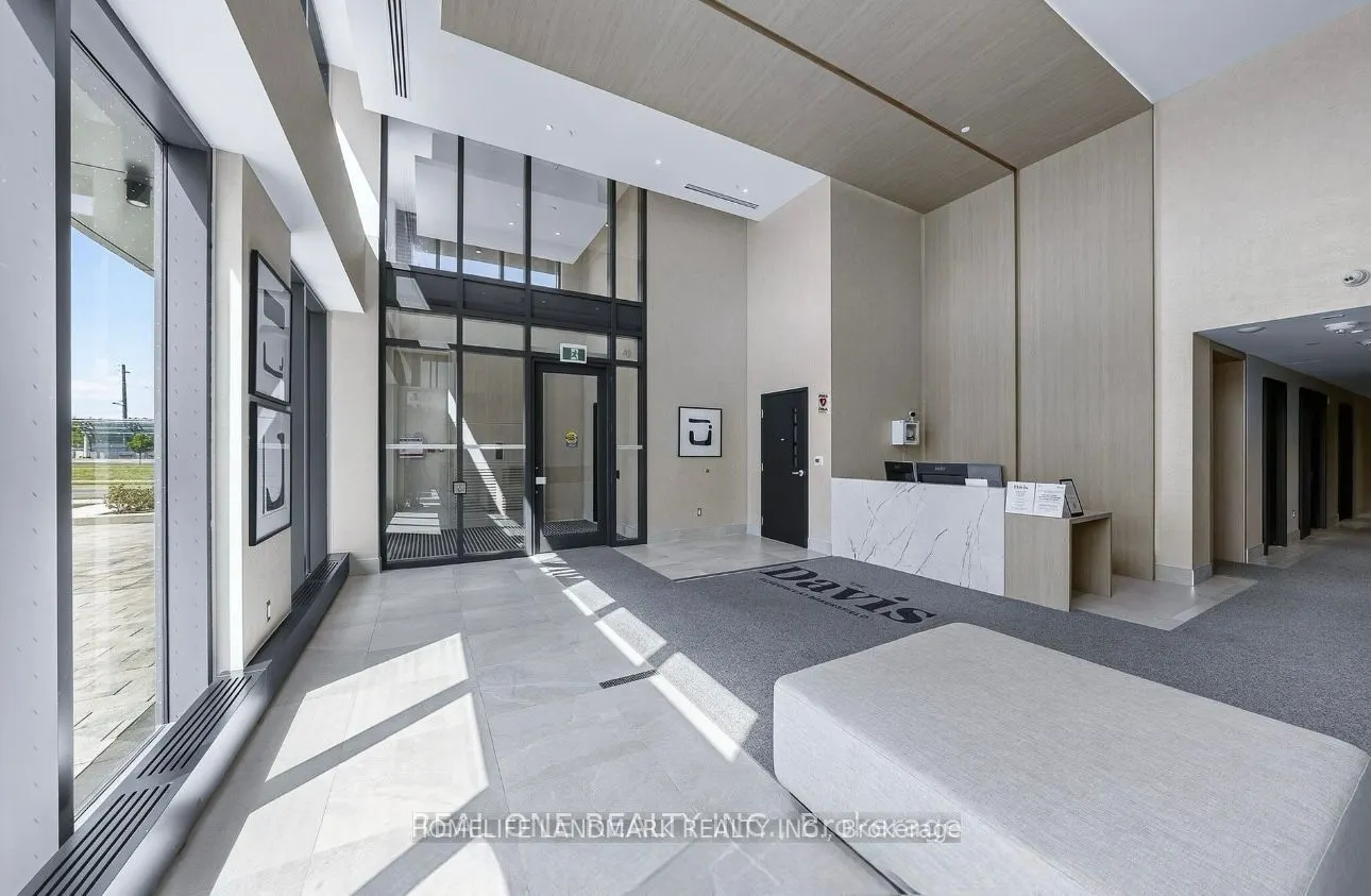 185 Deerfield Road, #708