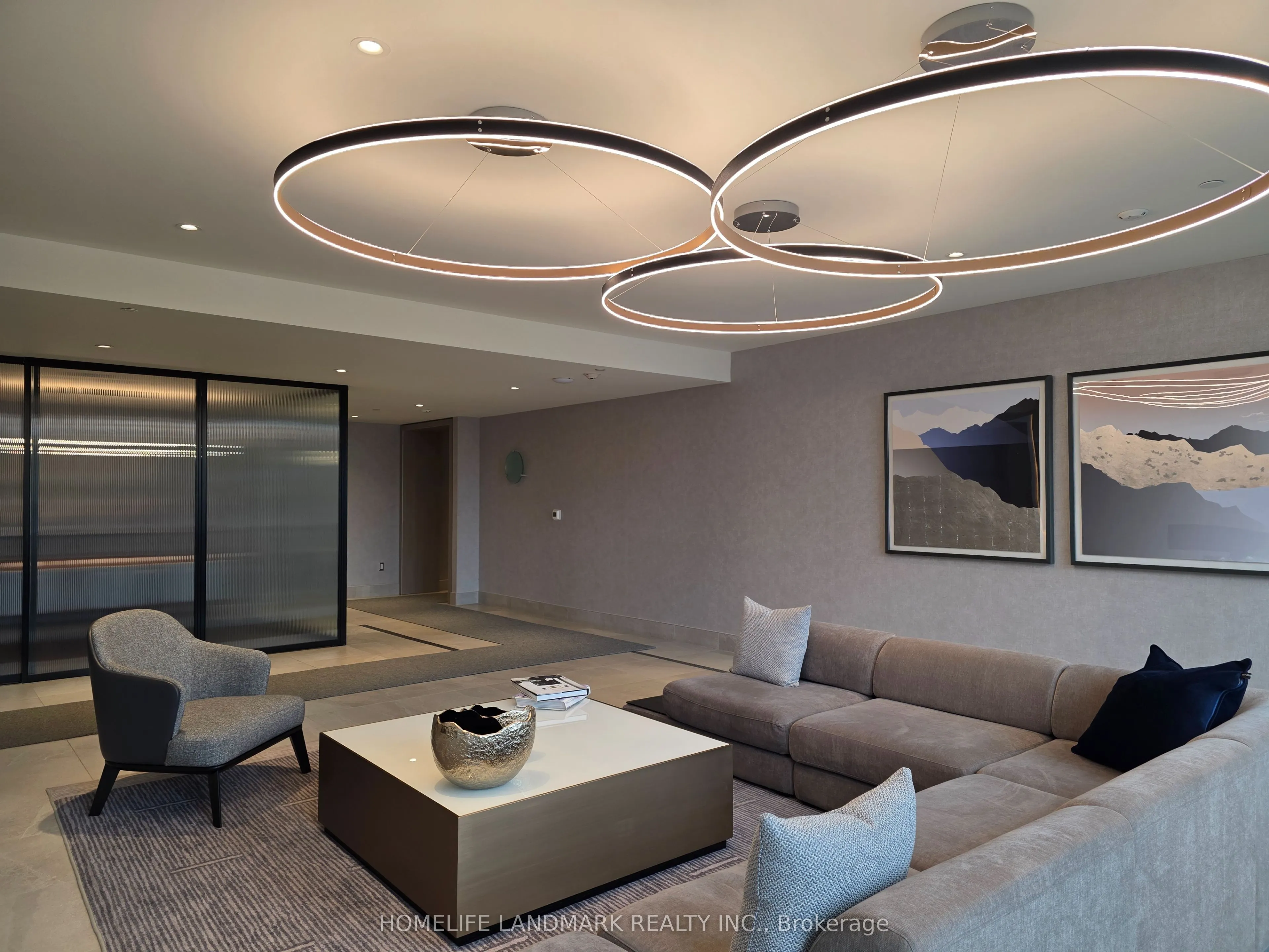 185 Deerfield Road, #708