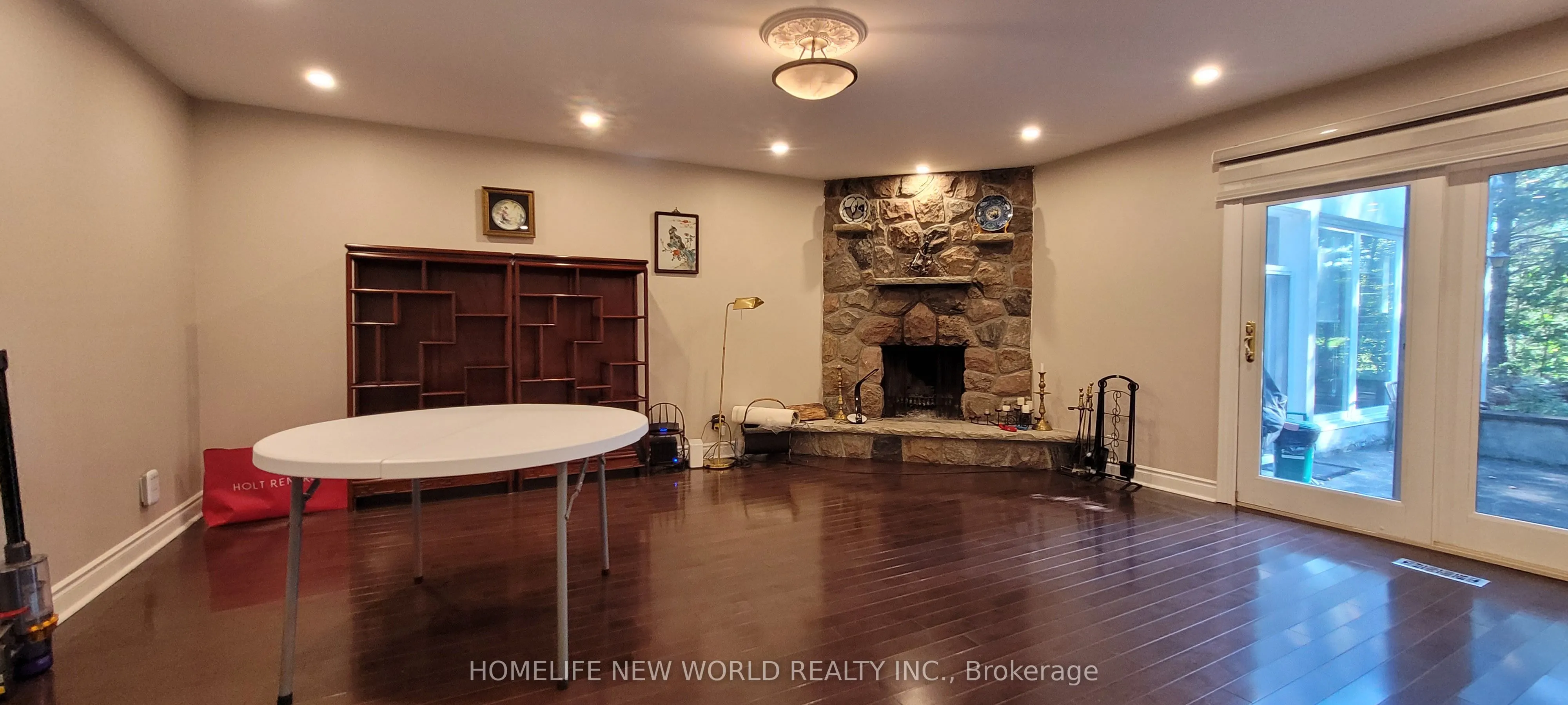 11 Fairway Heights Crescent