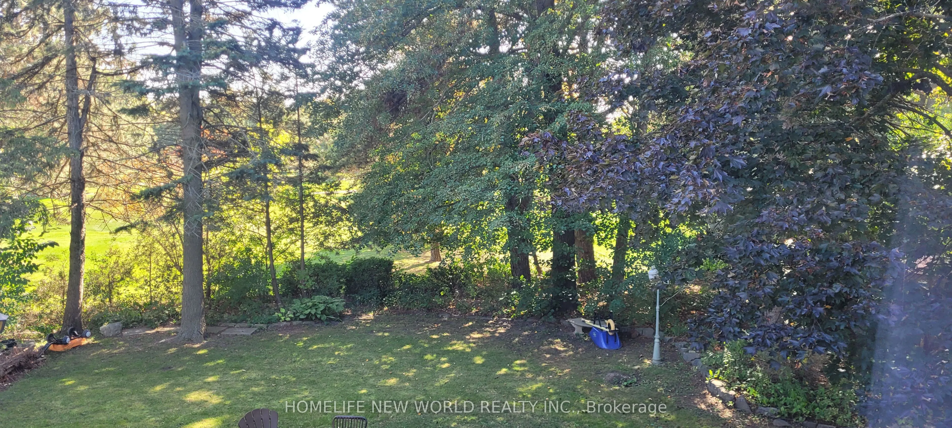 11 Fairway Heights Crescent
