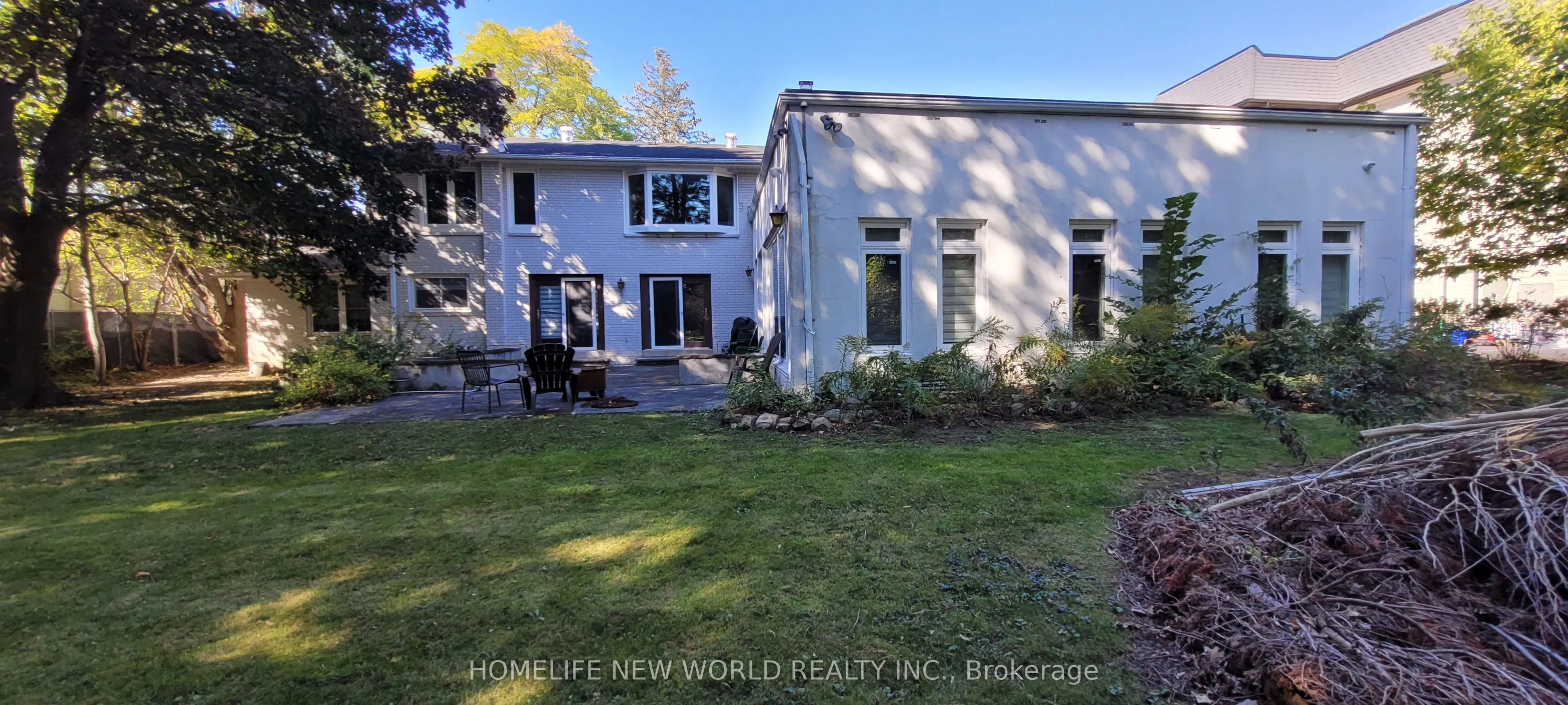 11 Fairway Heights Crescent