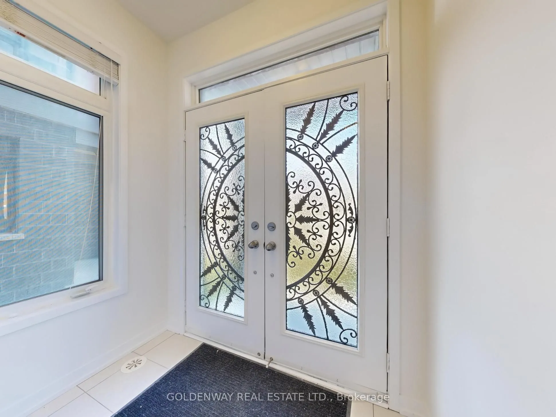 150 Salterton Circle