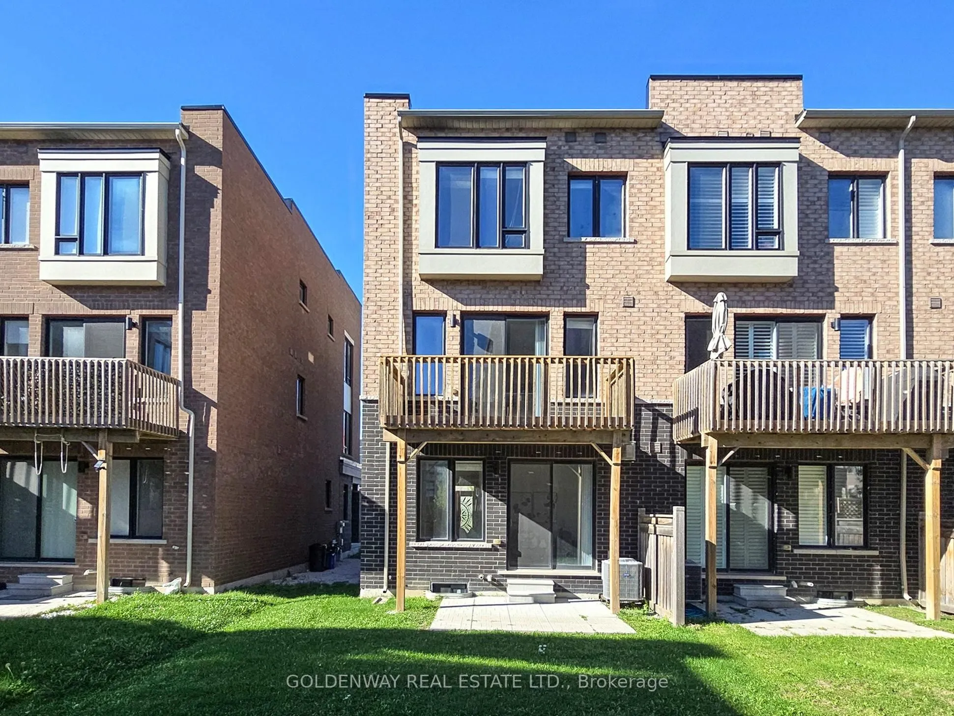 150 Salterton Circle