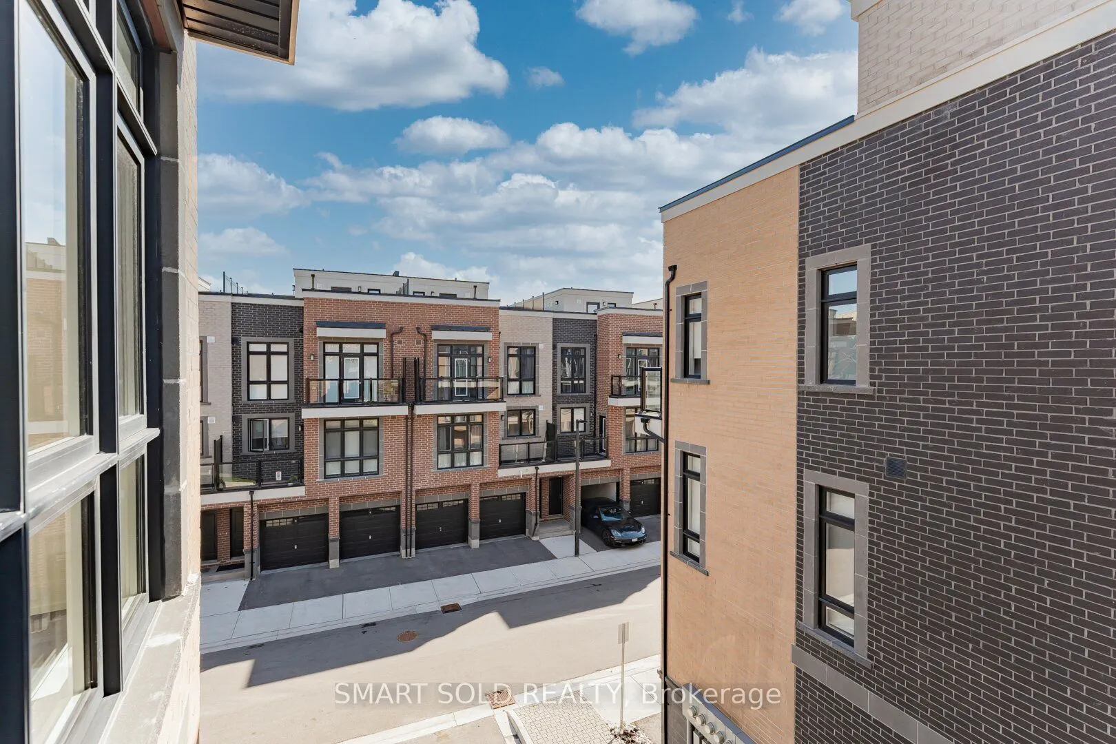 6 Sayers Lane, #18