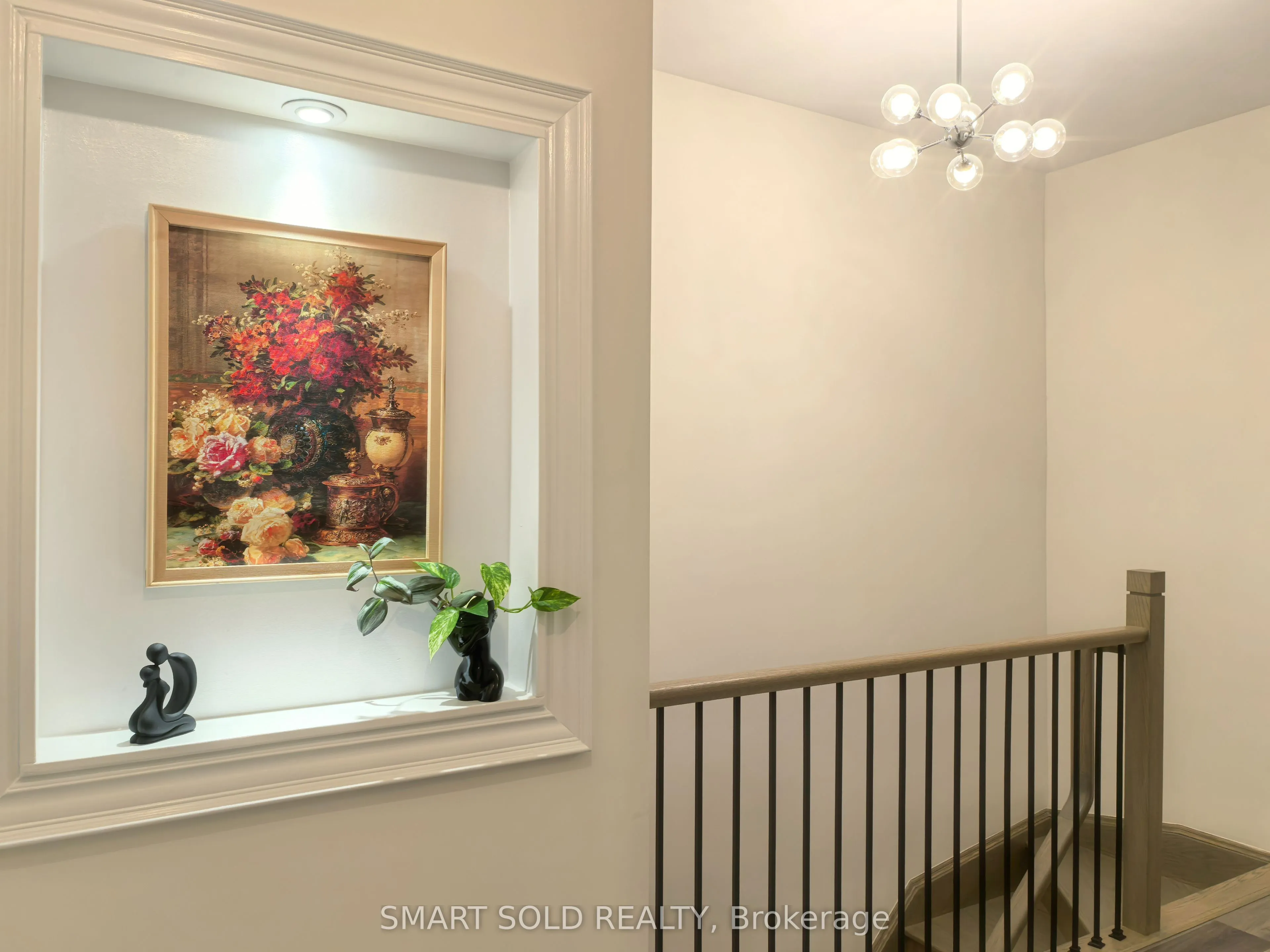 6 Sayers Lane, #18