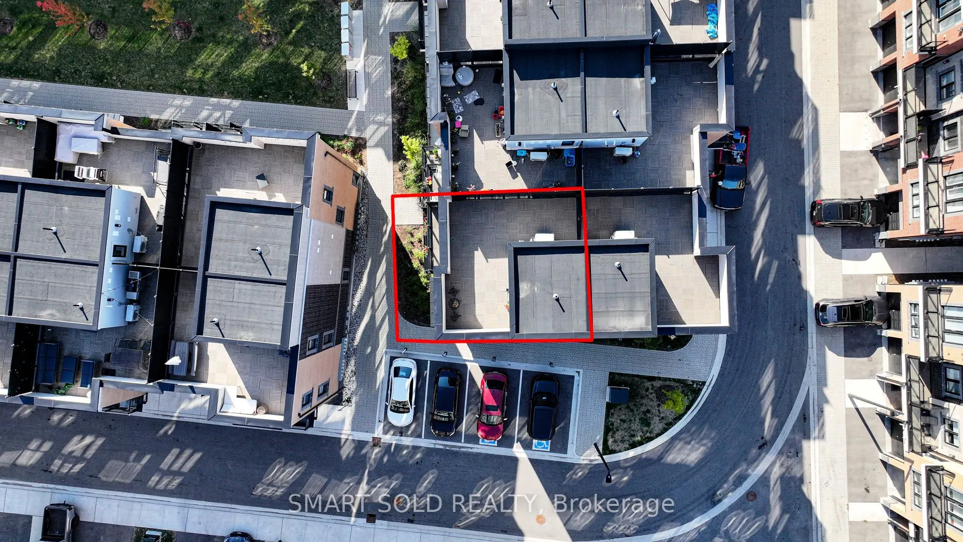 6 Sayers Lane, #18