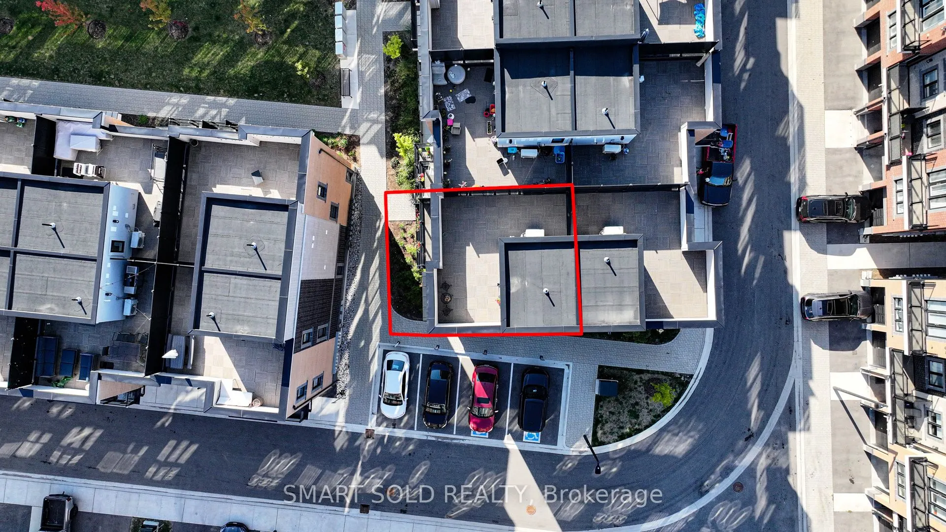 6 Sayers Lane, #18