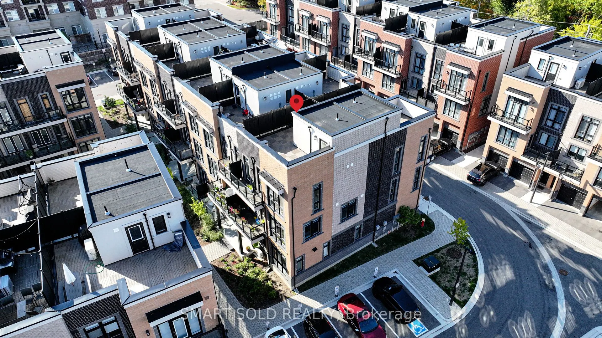 6 Sayers Lane, #18