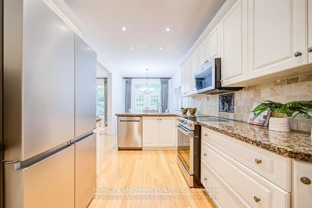280 Paradelle Drive, #4