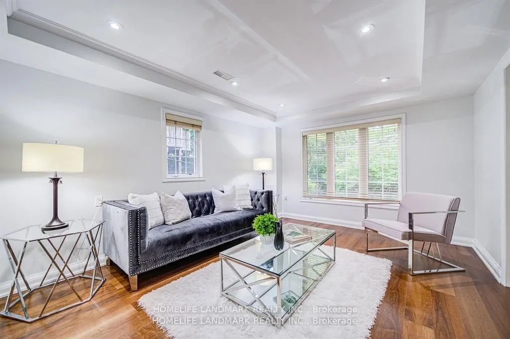 280 Paradelle Drive, #4