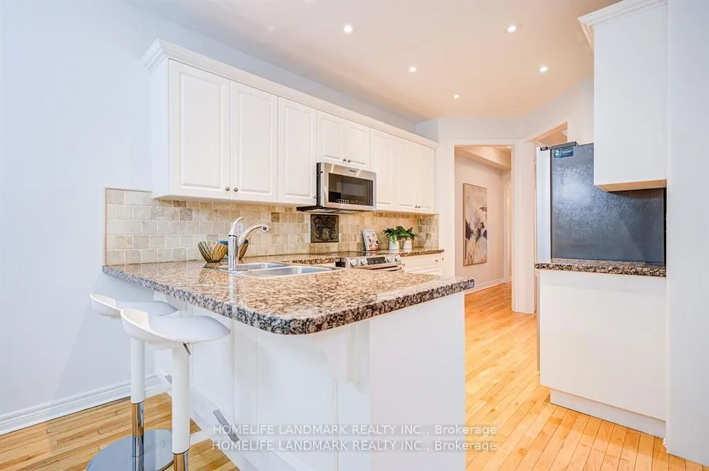 280 Paradelle Drive, #4