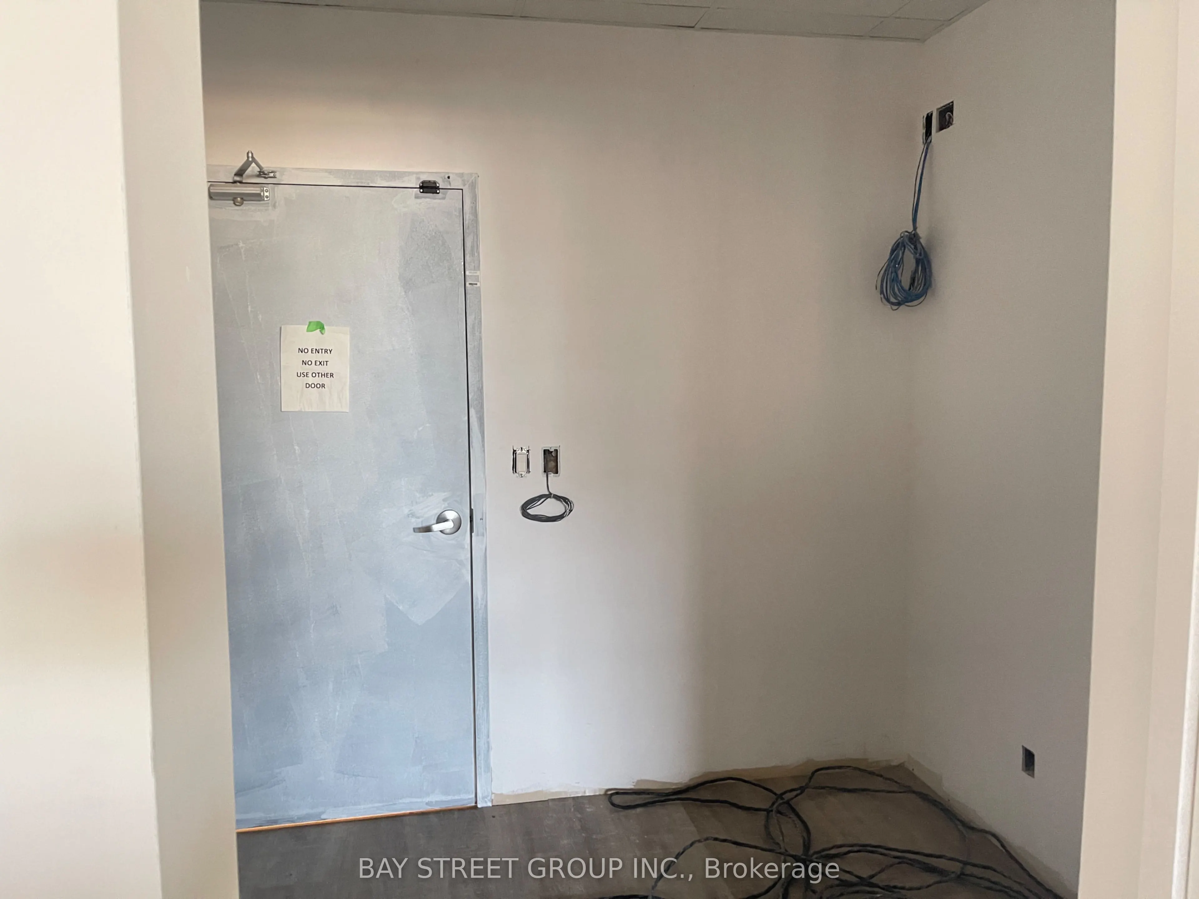 8110 Birchmount Road, #9