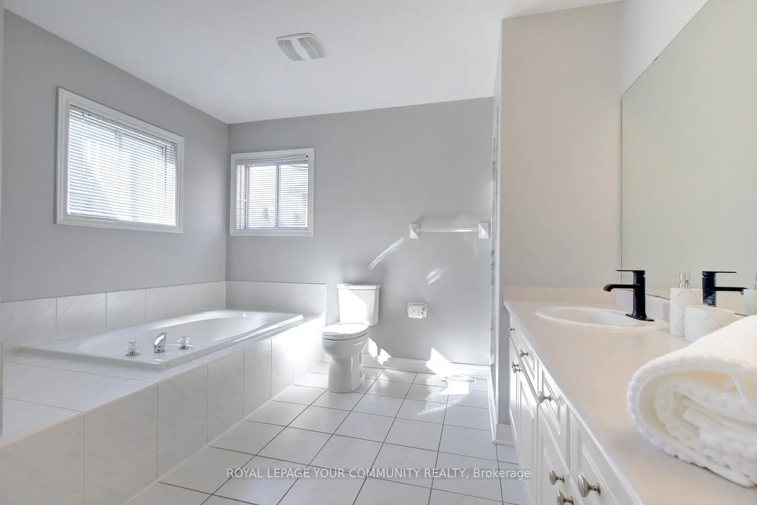 108 Kirkbride Crescent