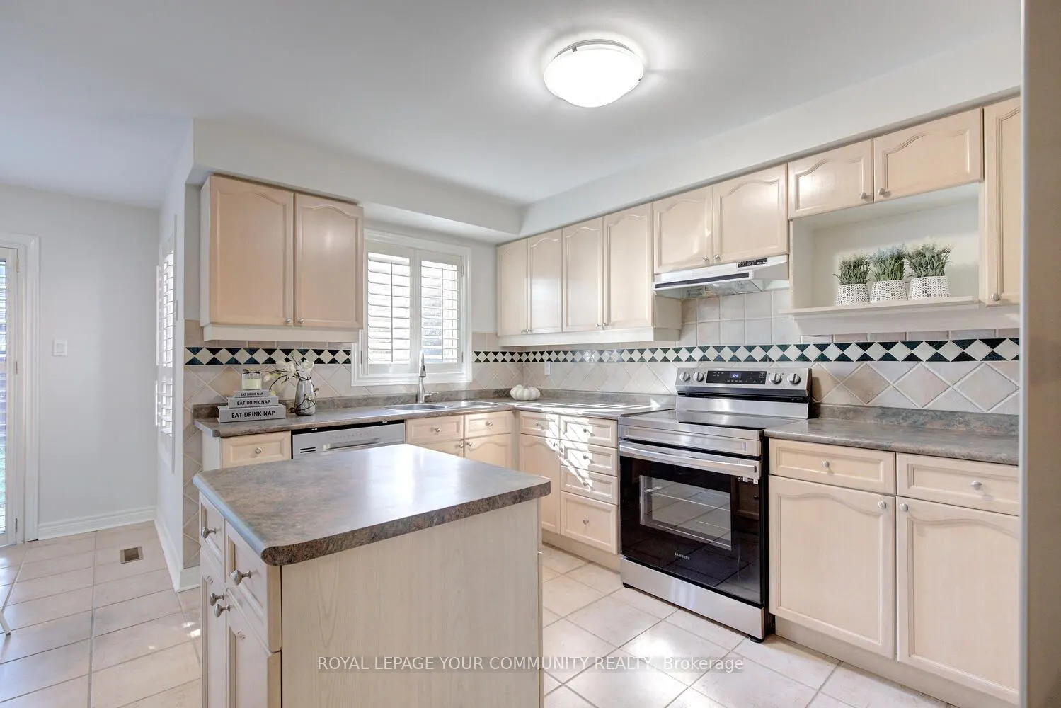 108 Kirkbride Crescent