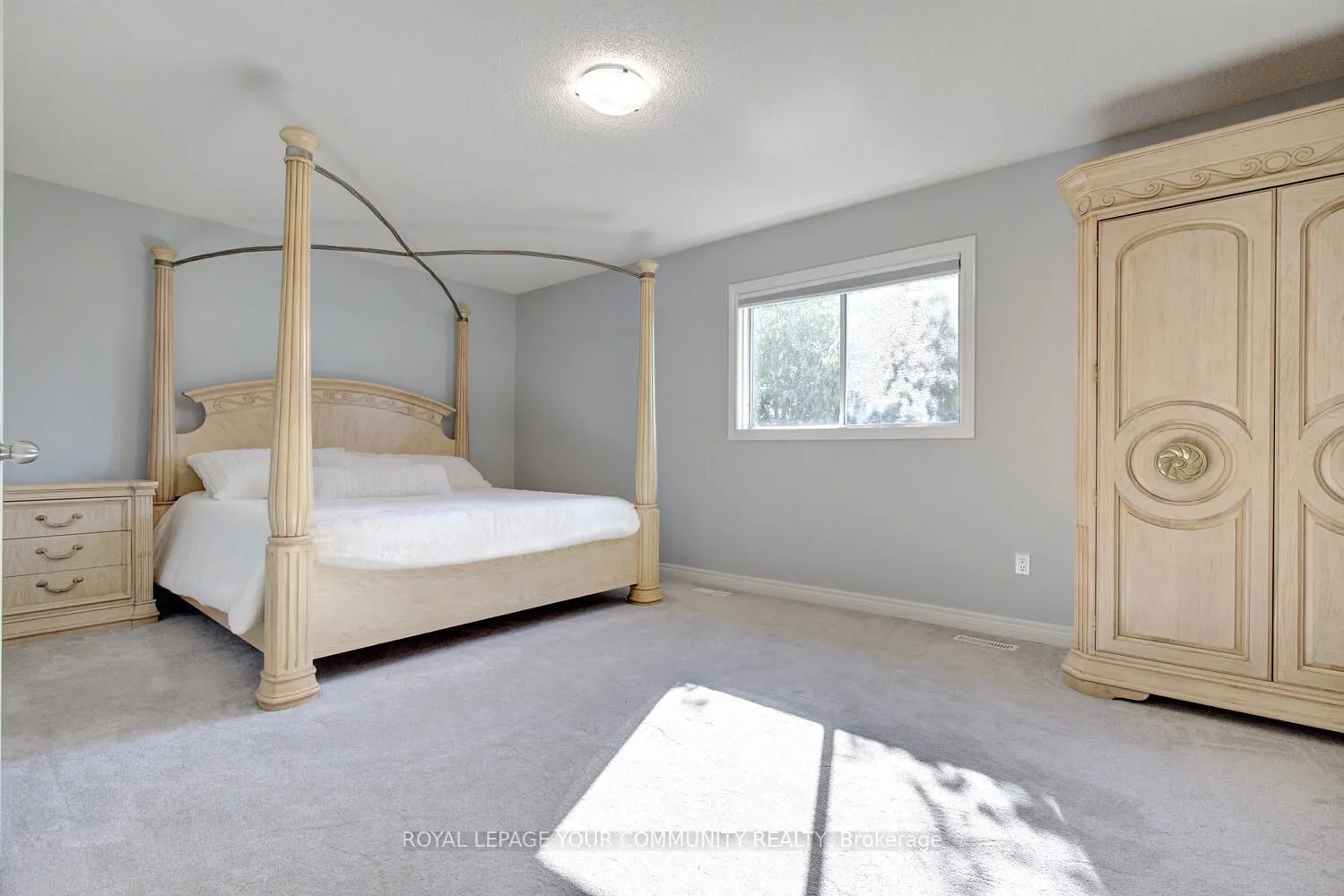108 Kirkbride Crescent