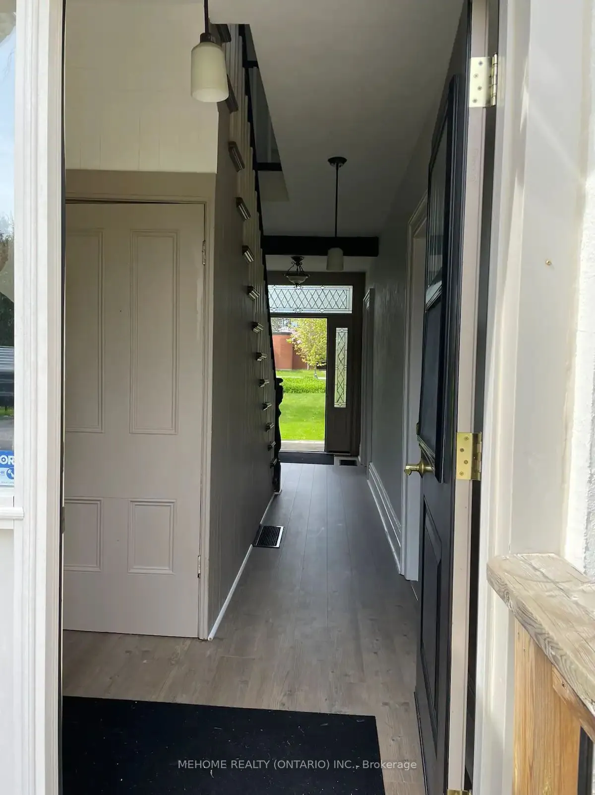 1 Catering Road
