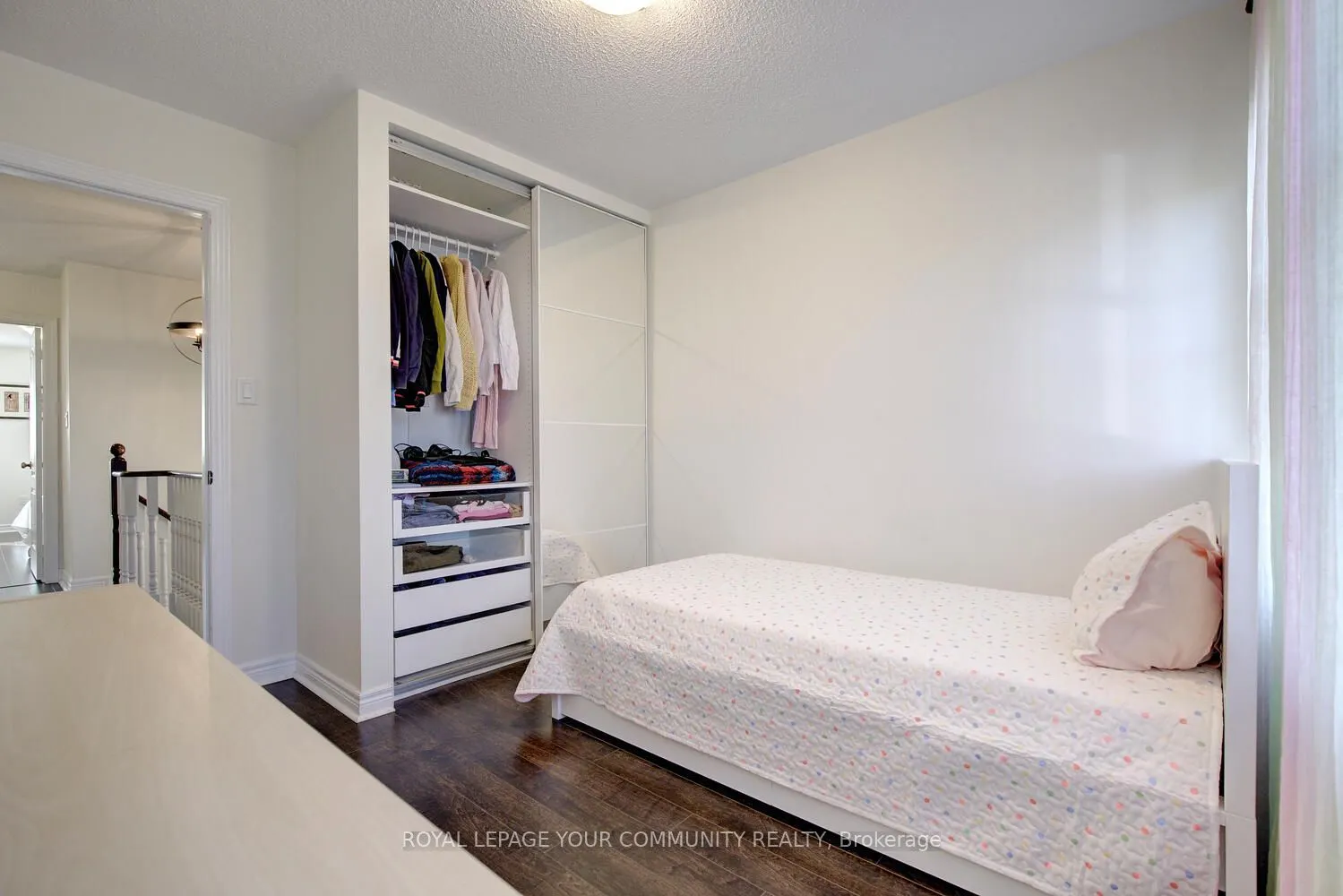 32 Black Maple Crescent