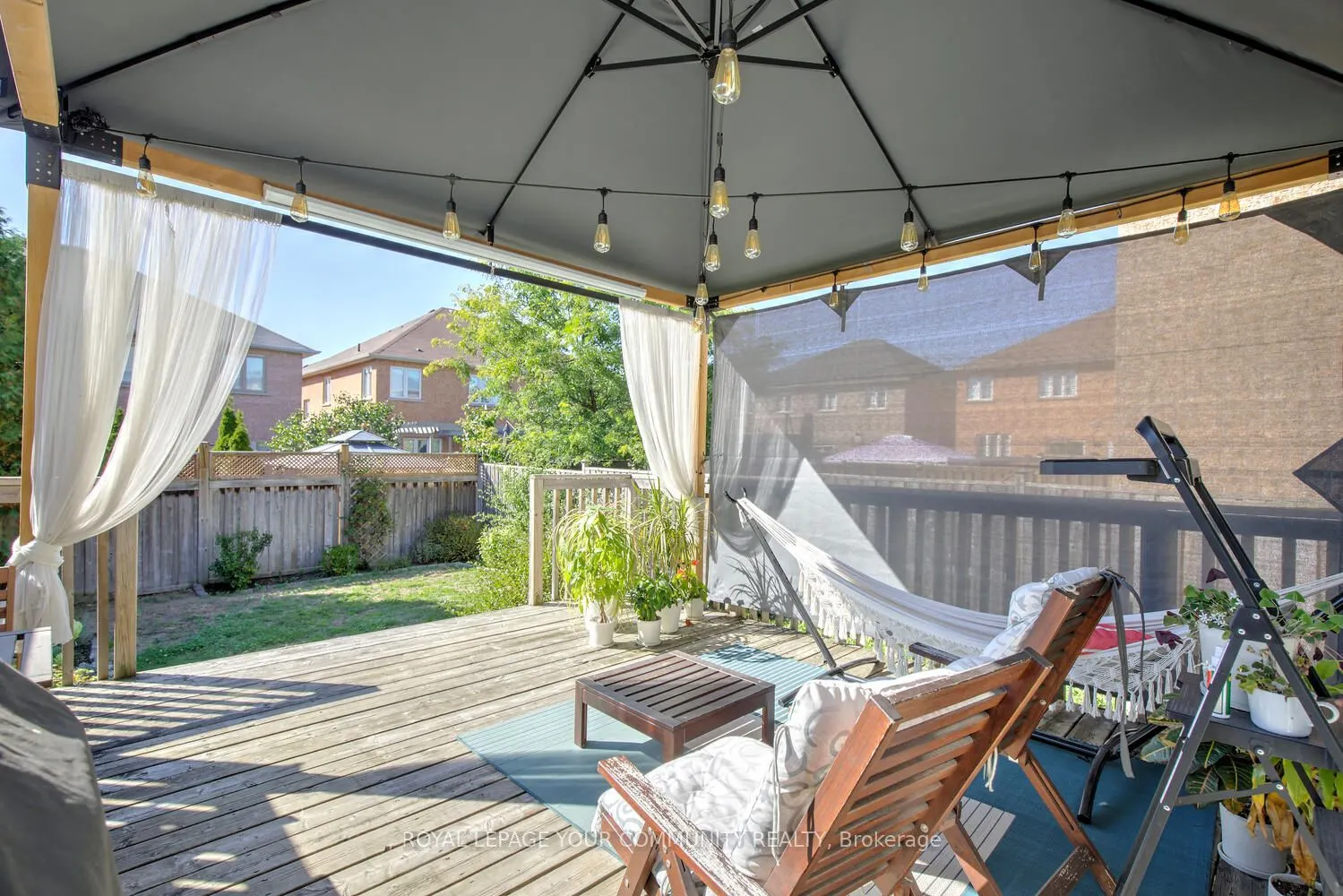 32 Black Maple Crescent