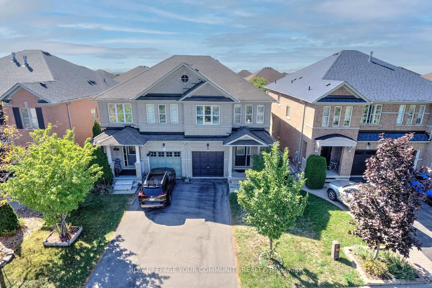 32 Black Maple Crescent
