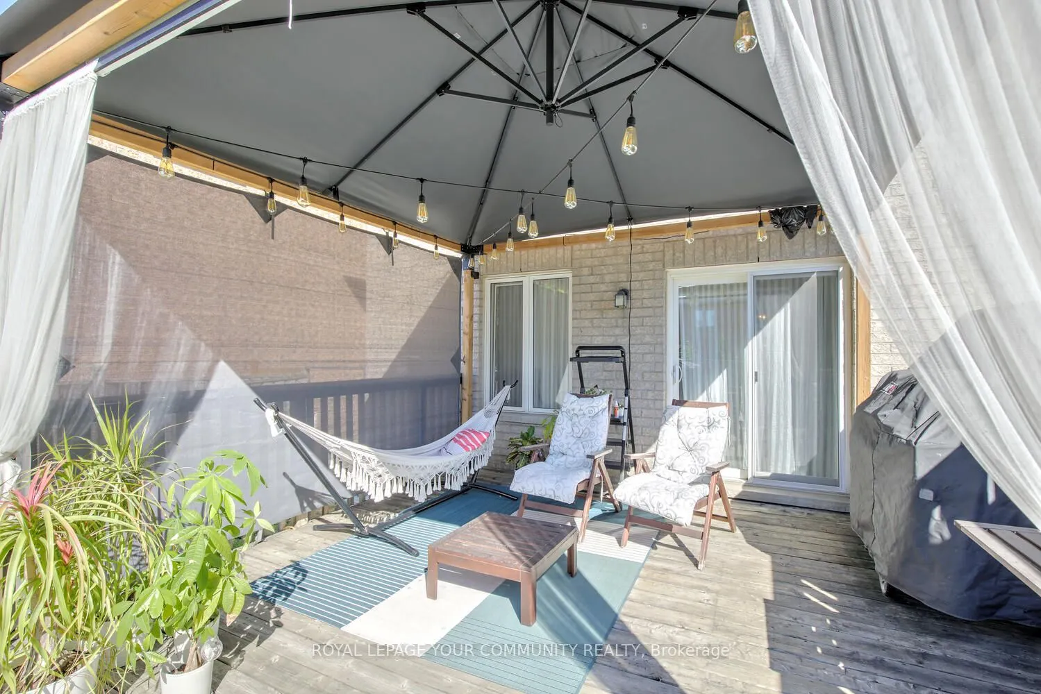 32 Black Maple Crescent