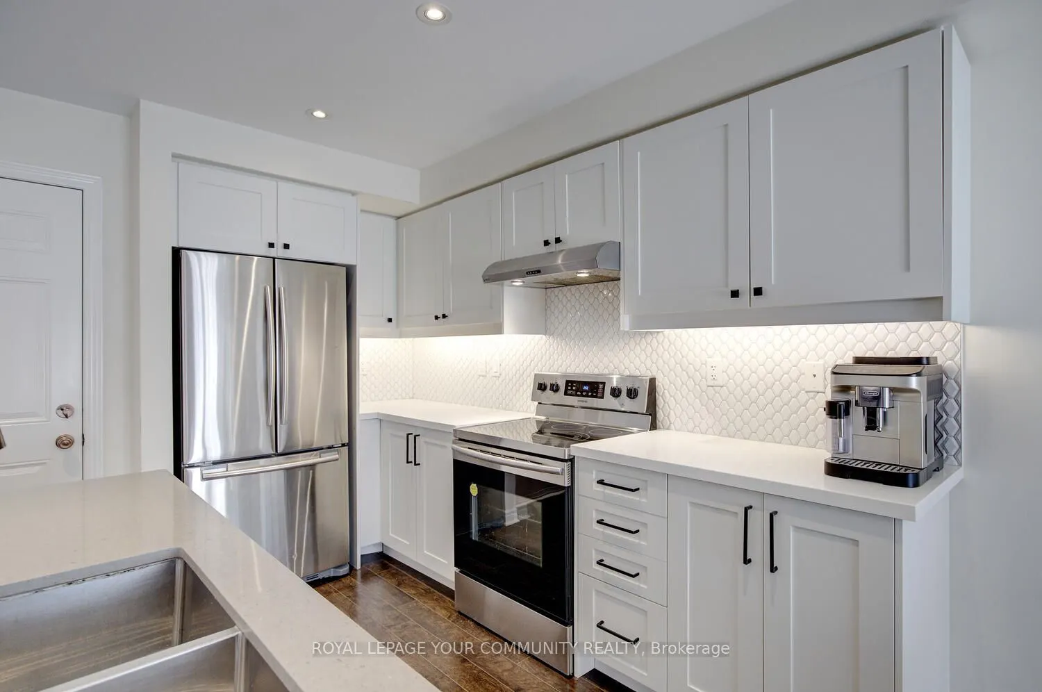 32 Black Maple Crescent