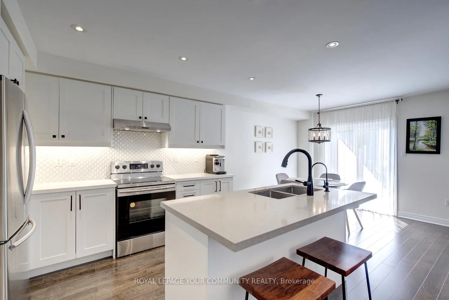 32 Black Maple Crescent