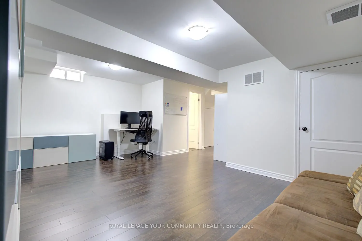 32 Black Maple Crescent