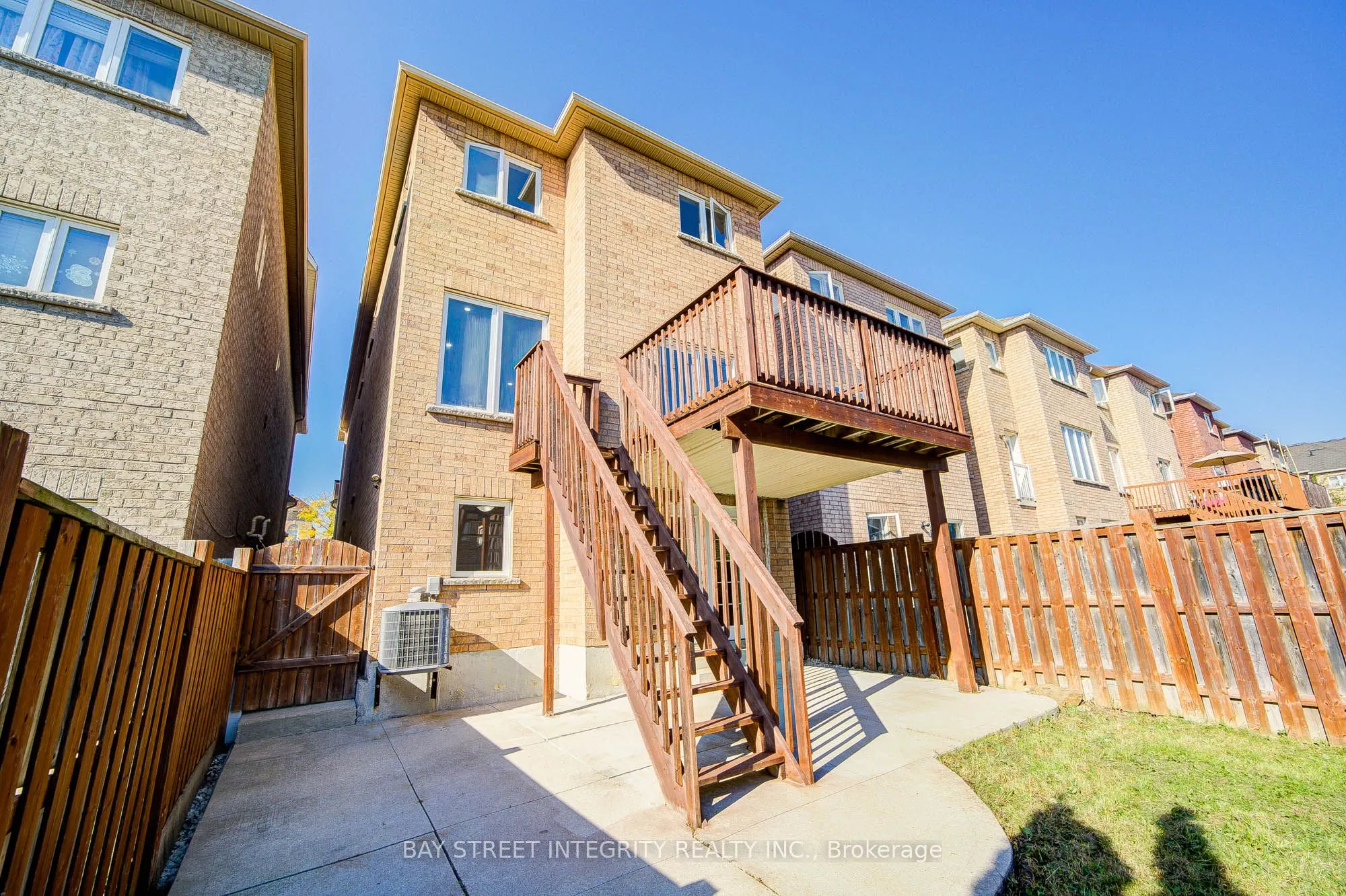 108 Catalpa Crescent