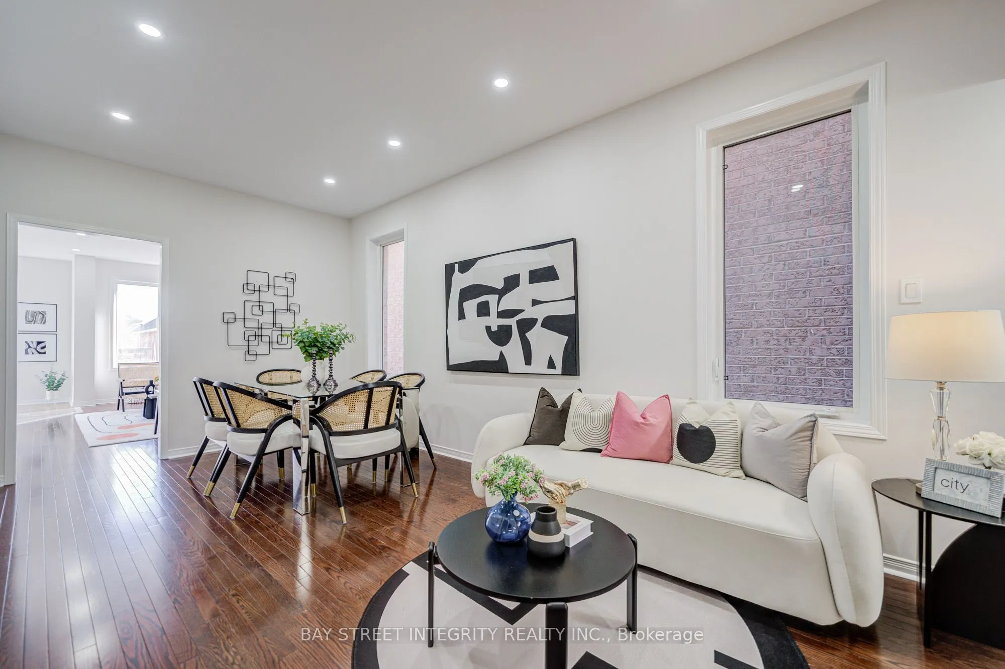 108 Catalpa Crescent