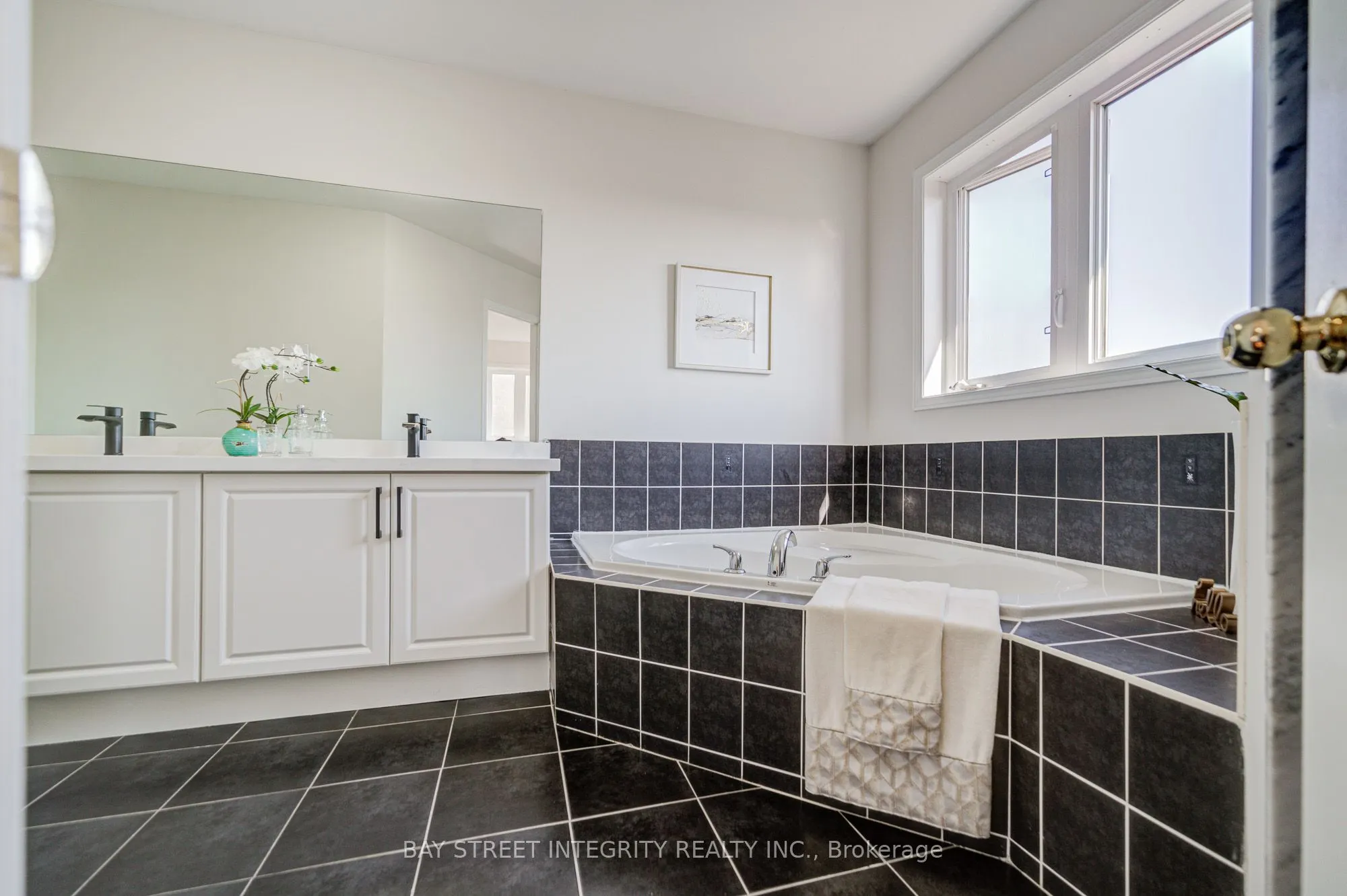 108 Catalpa Crescent