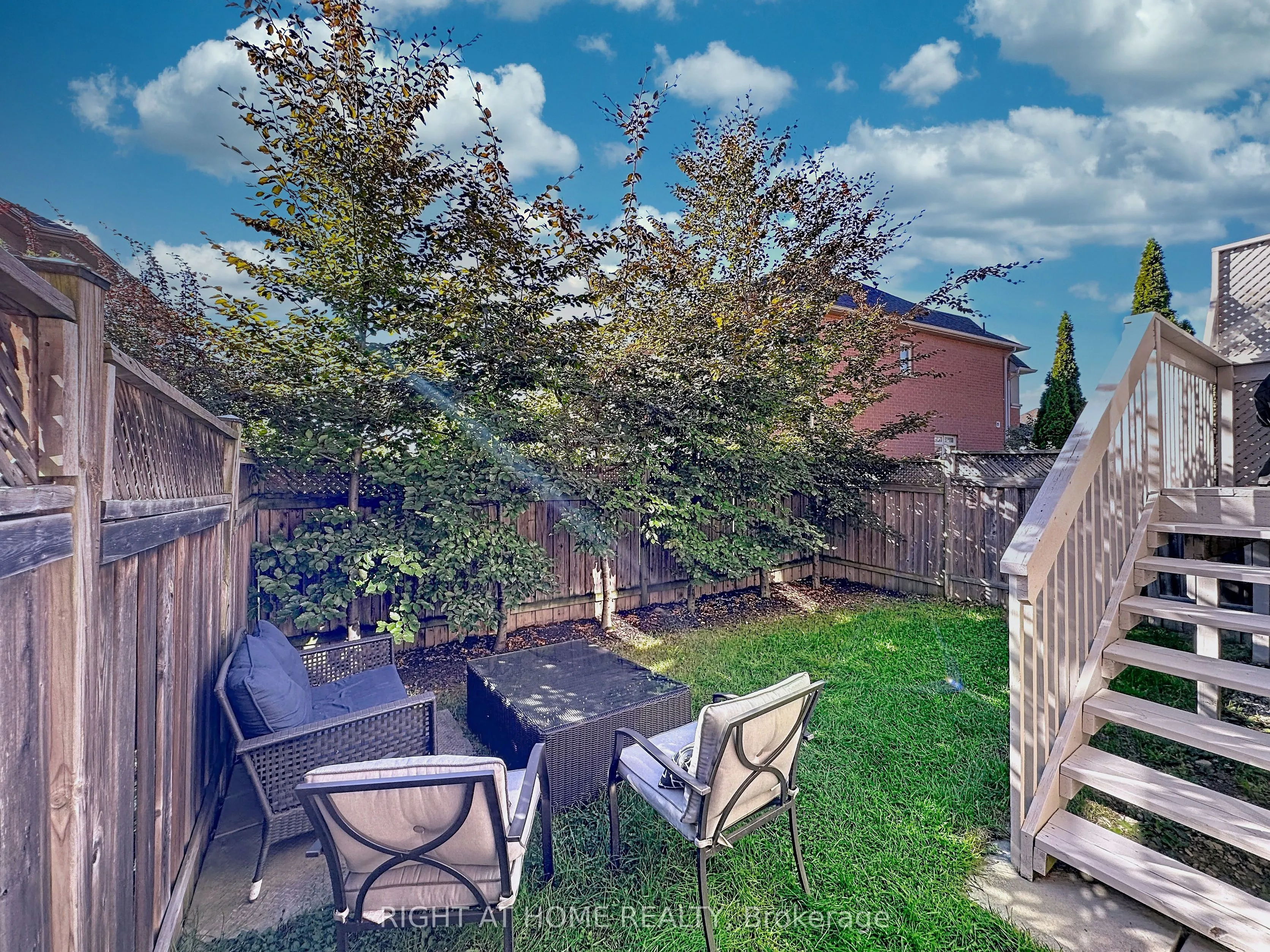 77 Gauguin Avenue