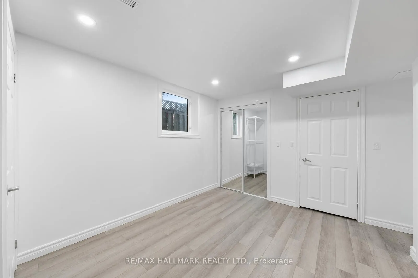 237 Osmond Crescent, #Ground
