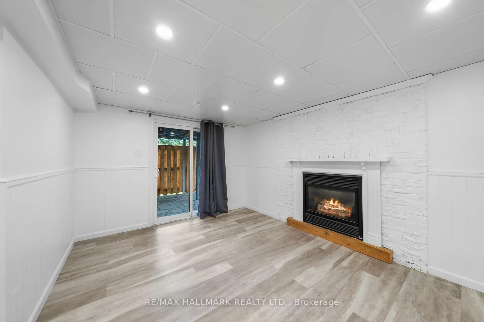 237 Osmond Crescent, #Ground