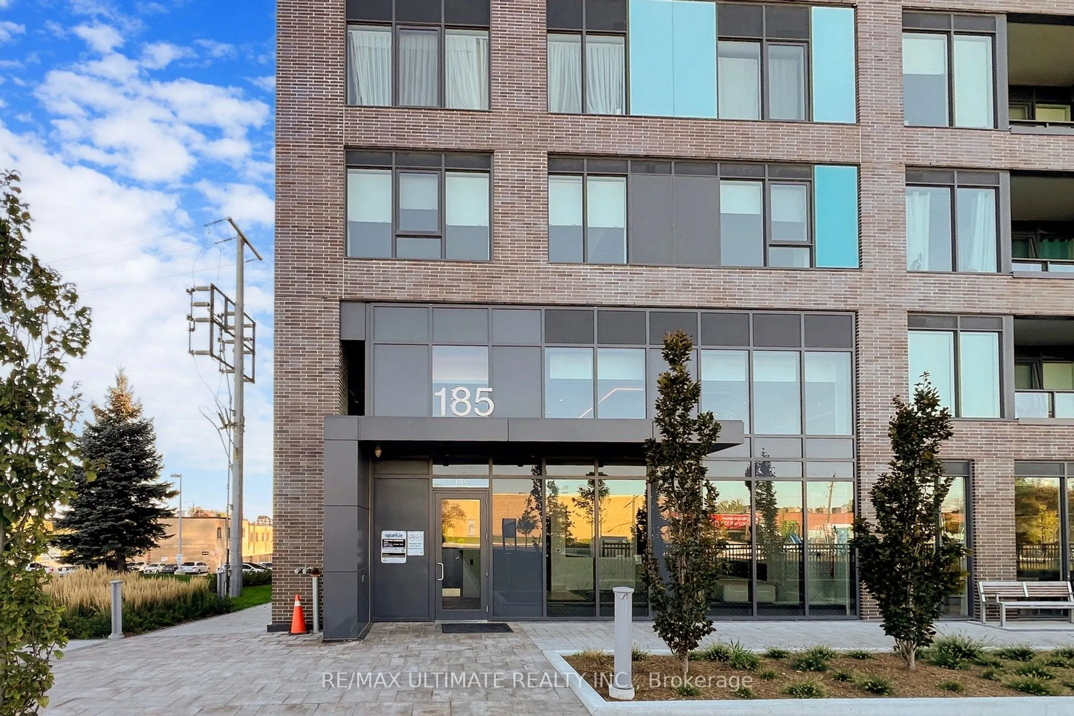 185 Deerfield Road, #1203