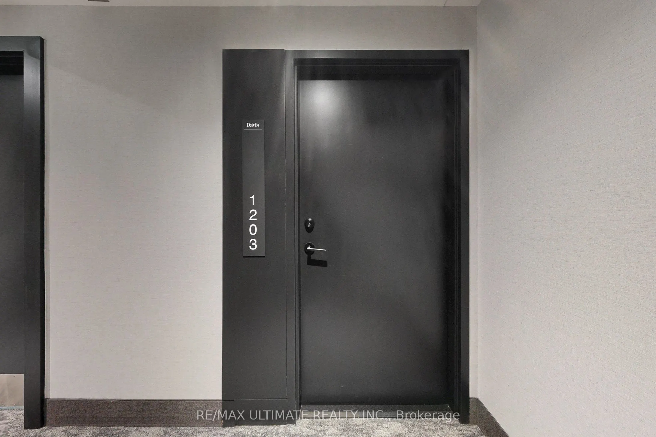 185 Deerfield Road, #1203