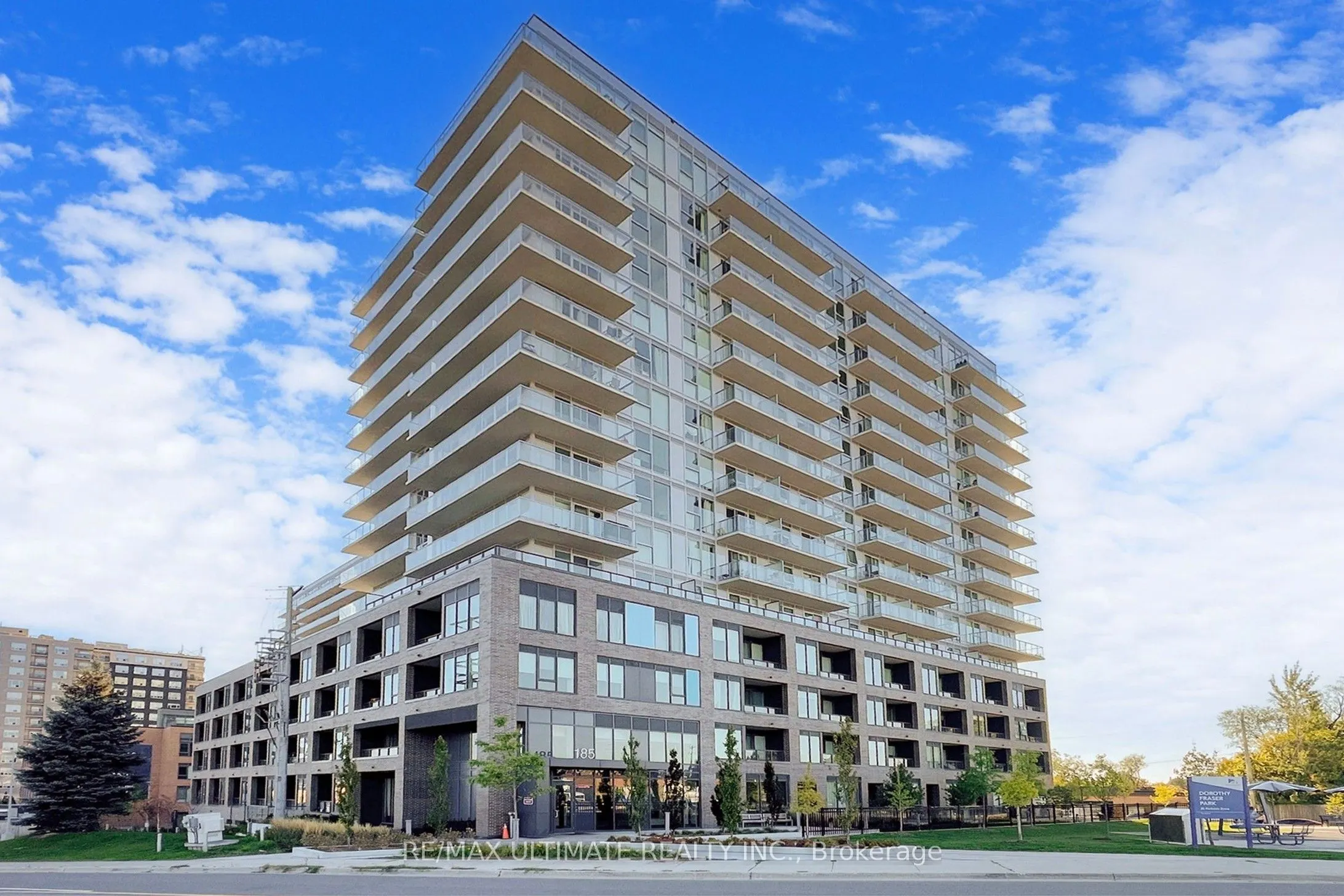 185 Deerfield Road, #1203