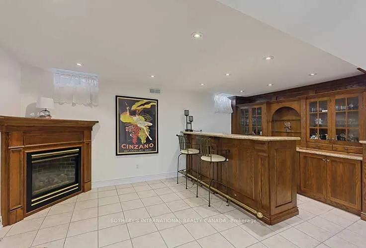 2 Kimber Crescent