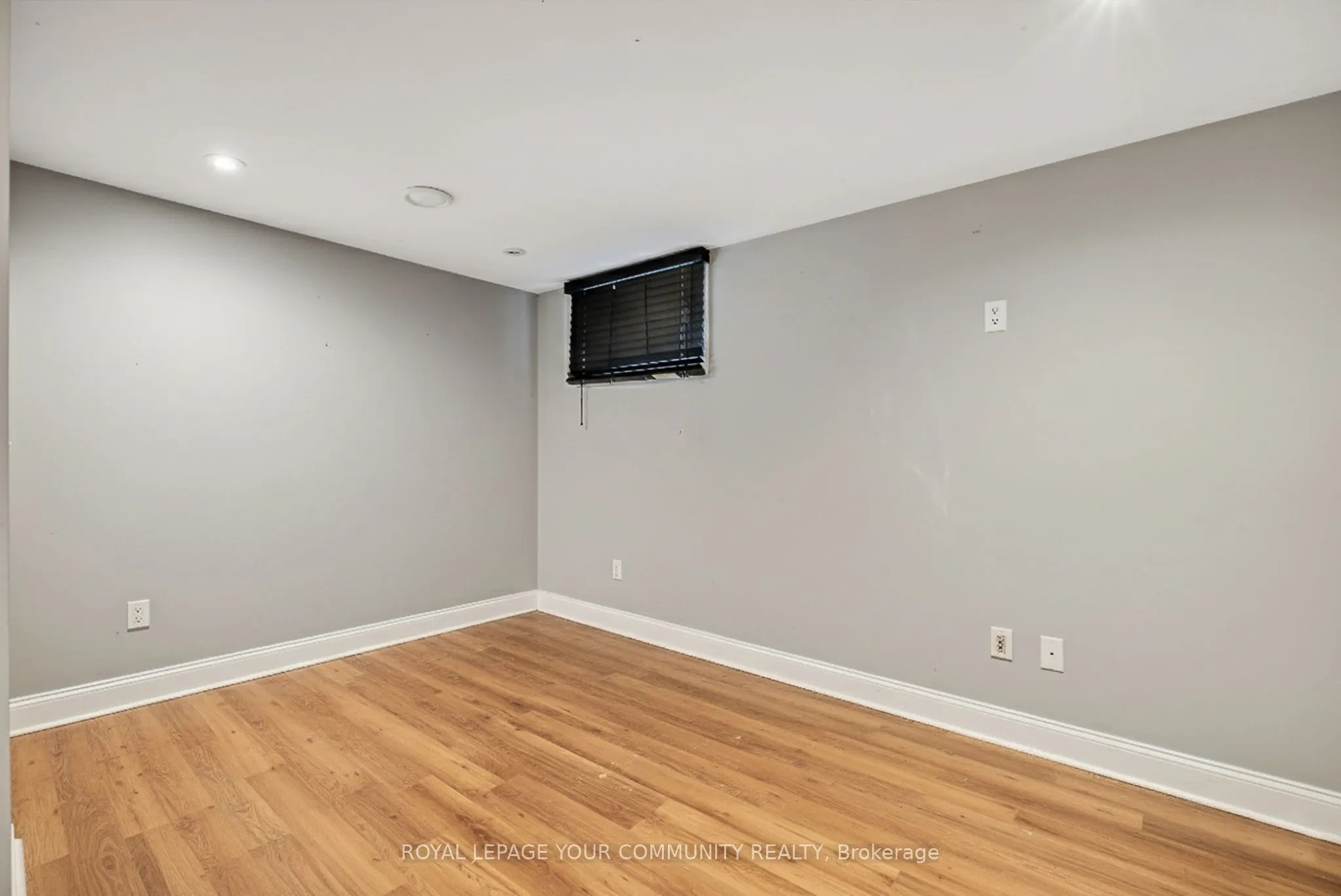 67 Monkswood Crescent