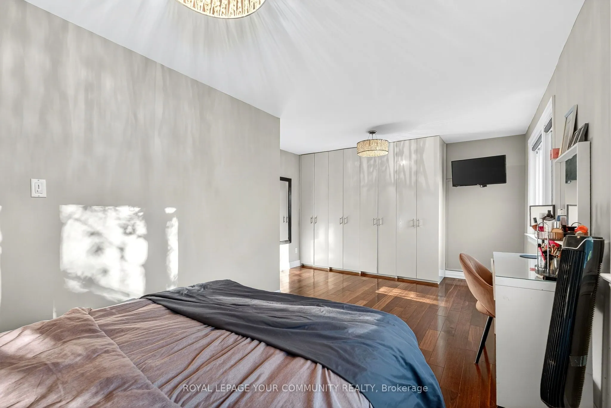 67 Monkswood Crescent