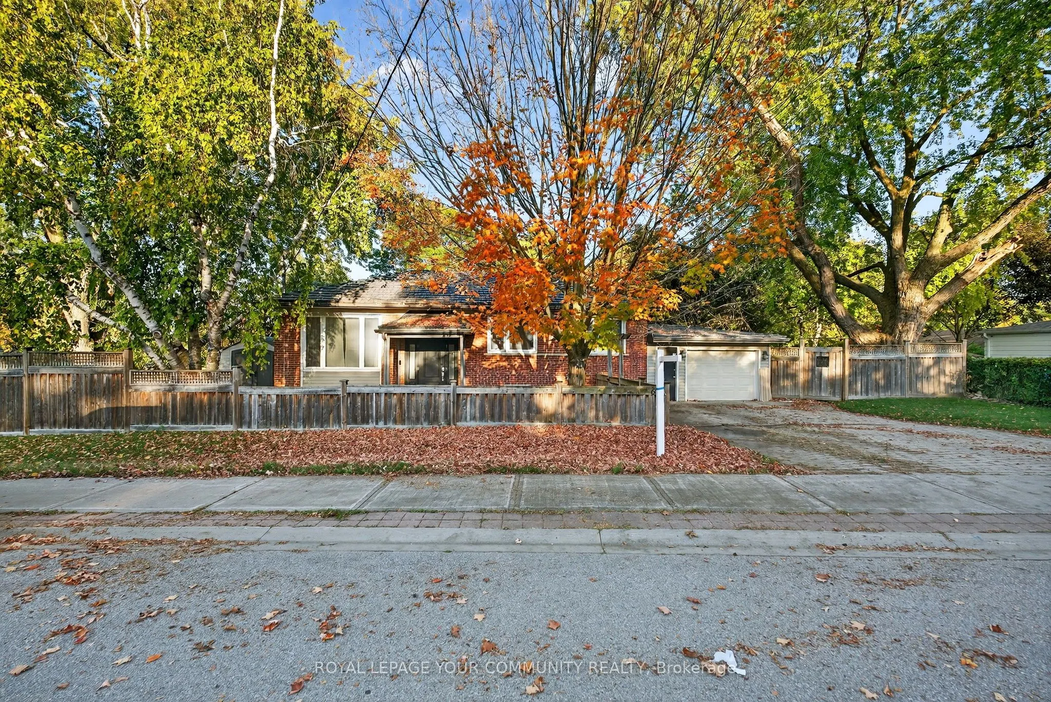 67 Monkswood Crescent