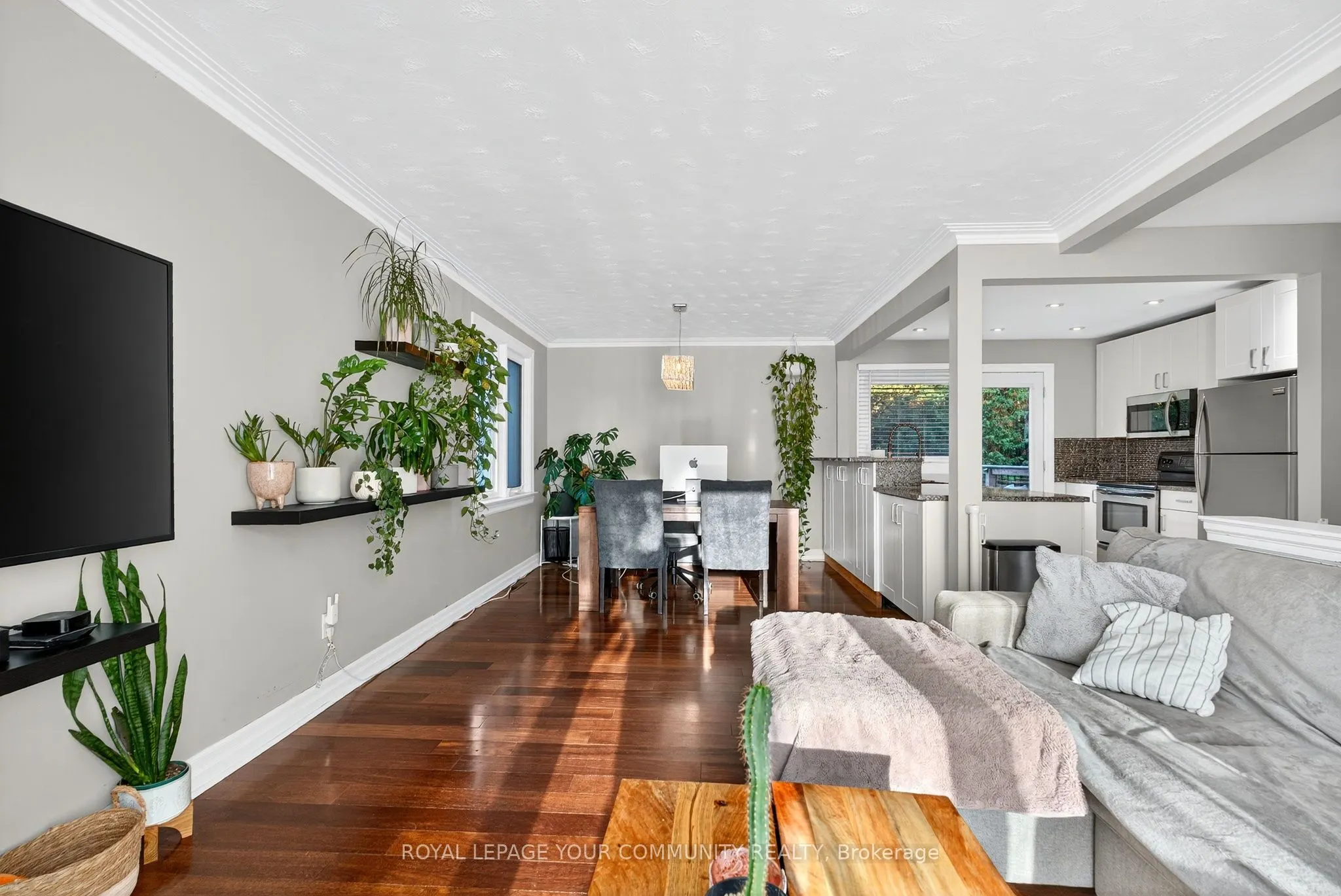 67 Monkswood Crescent