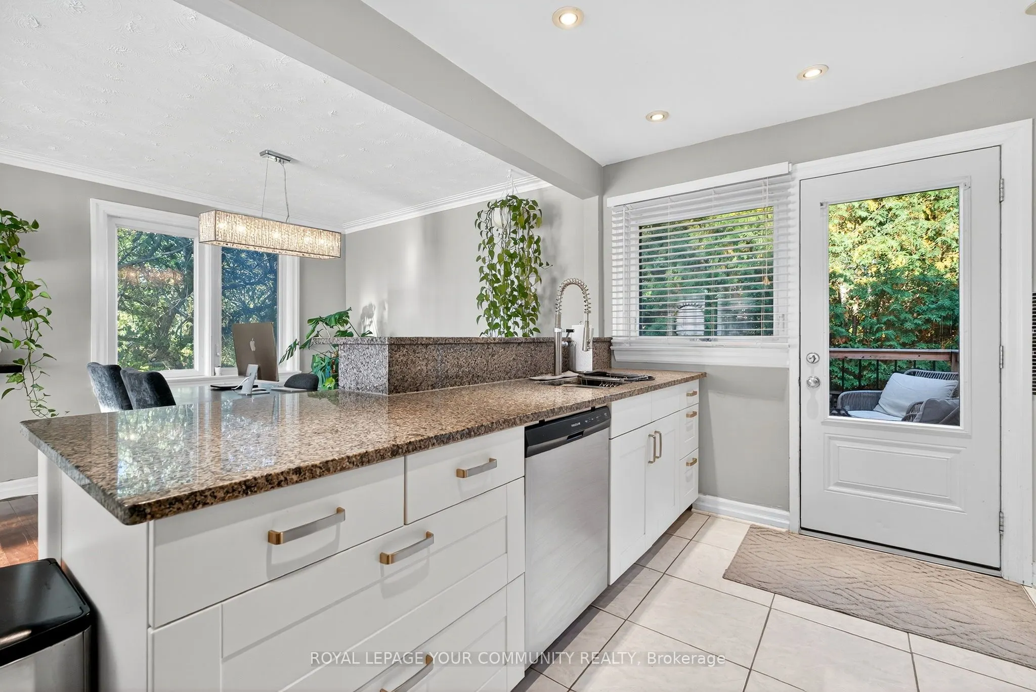 67 Monkswood Crescent