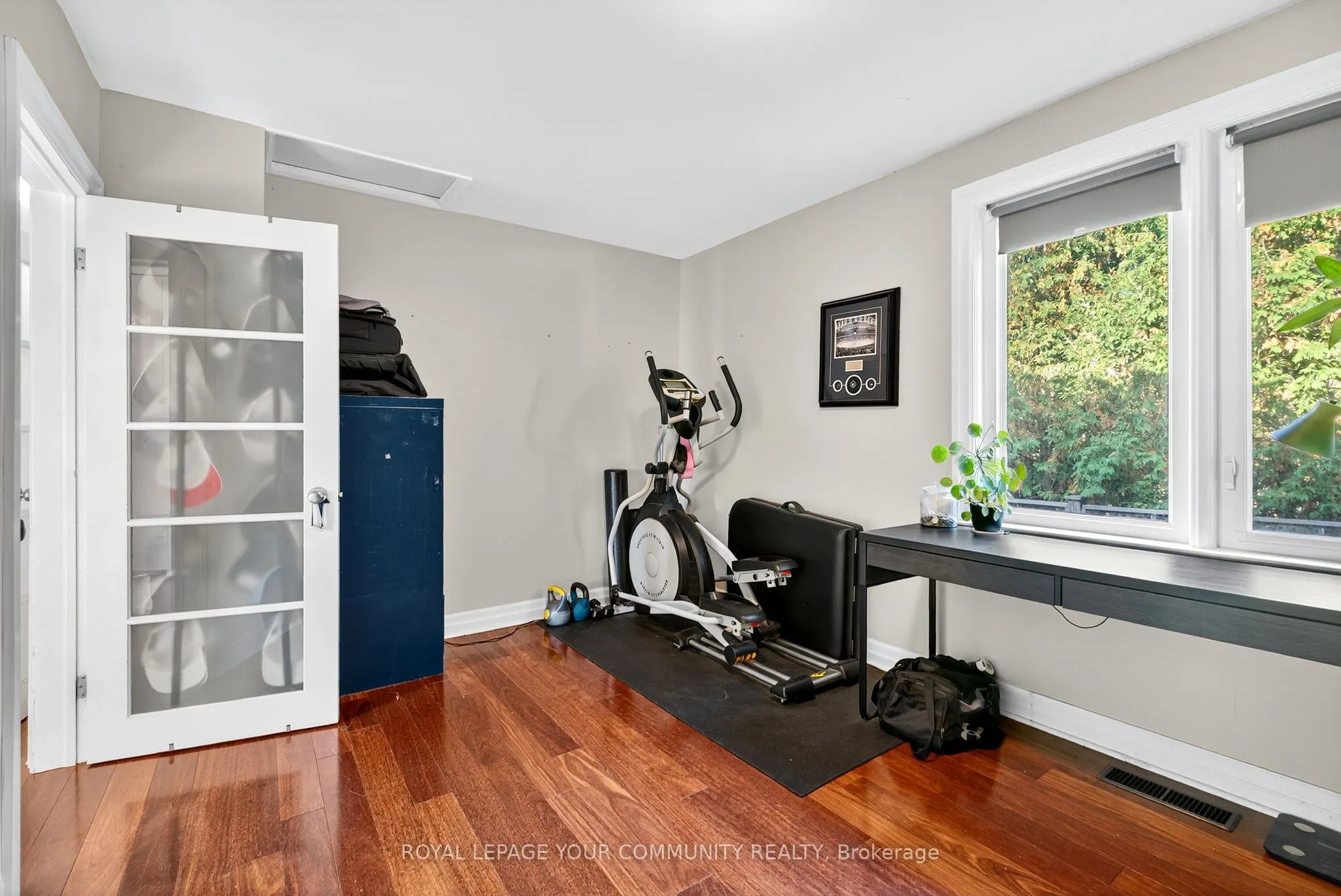 67 Monkswood Crescent