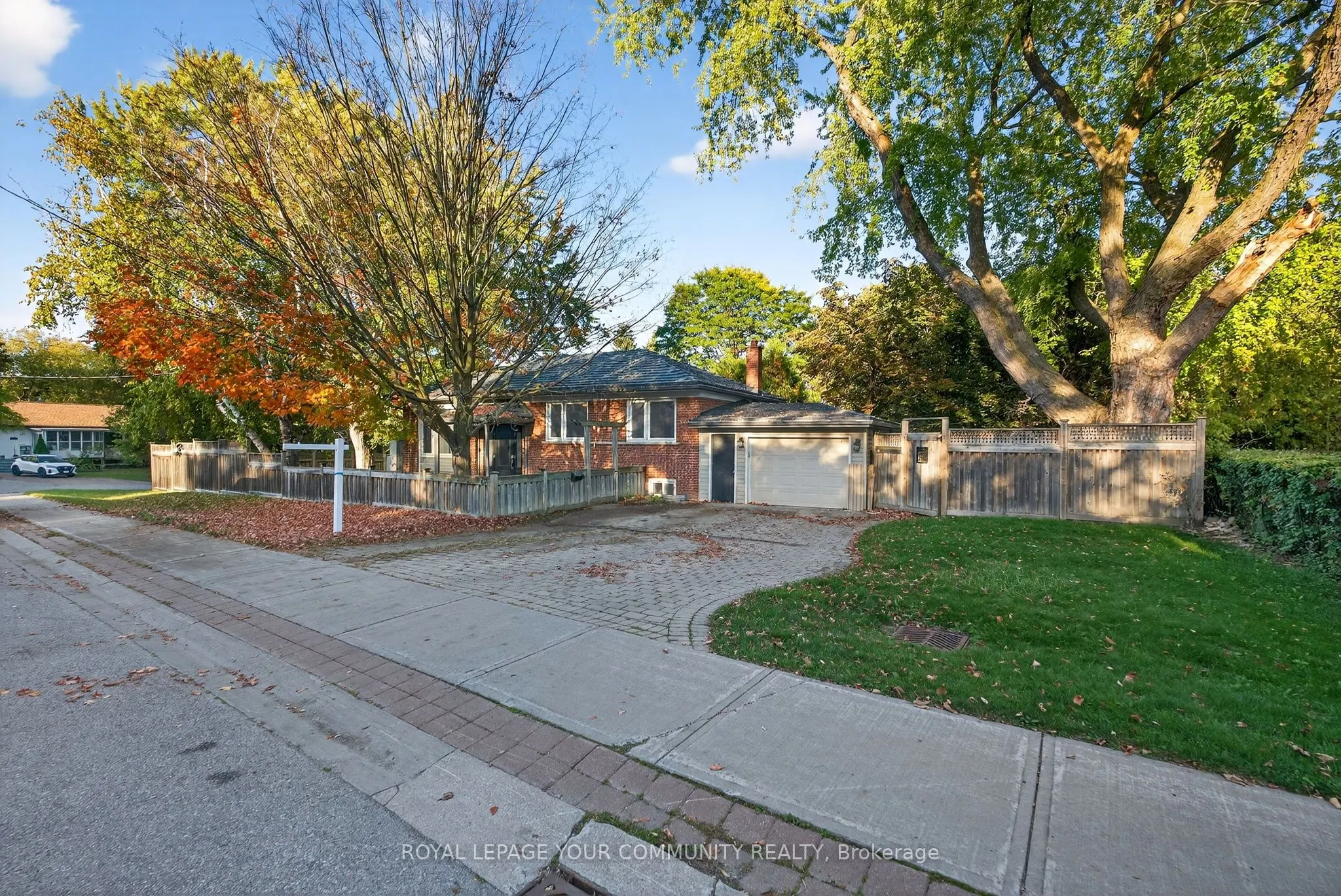 67 Monkswood Crescent