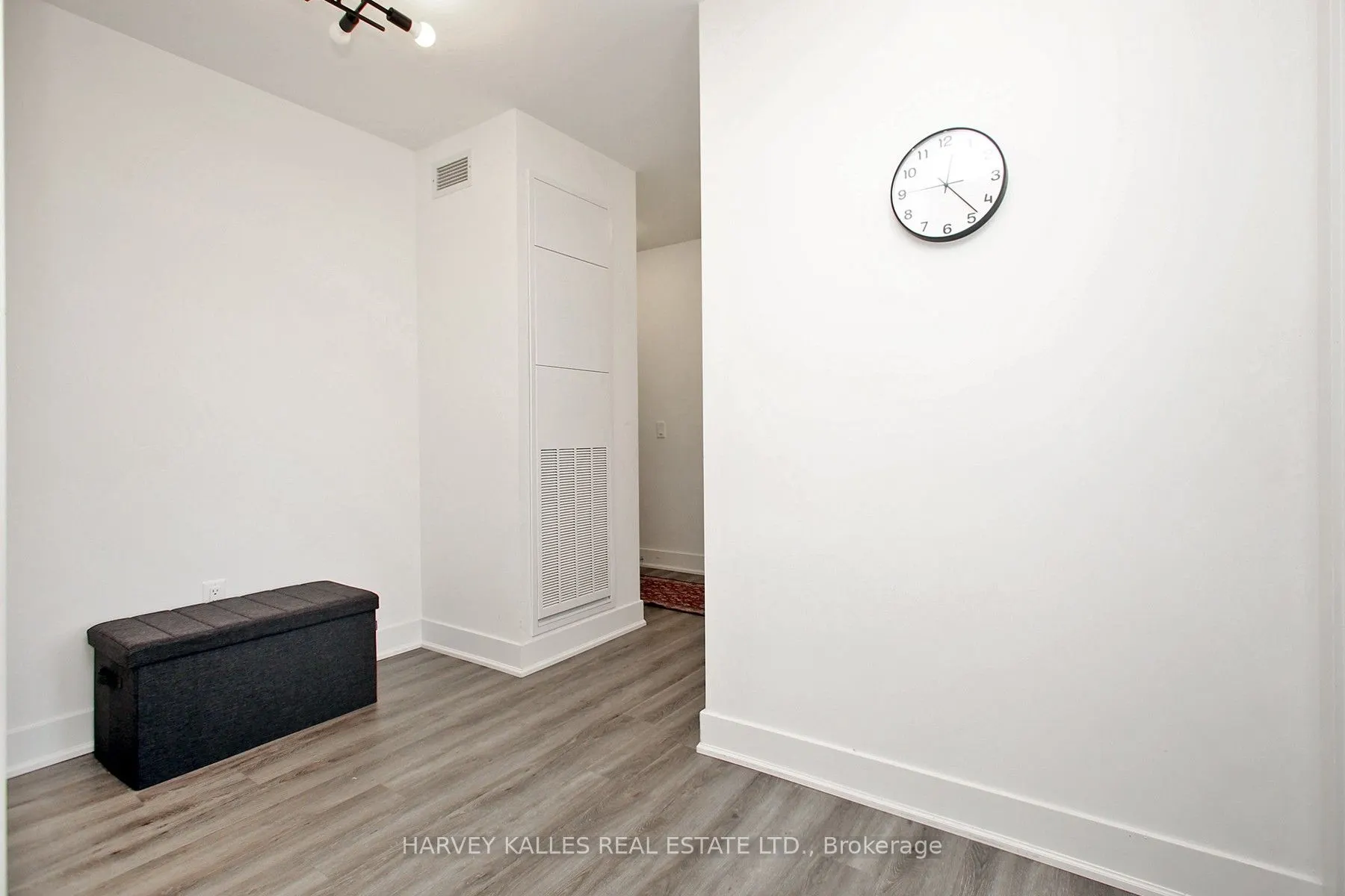 185 Deerfield Road, #305