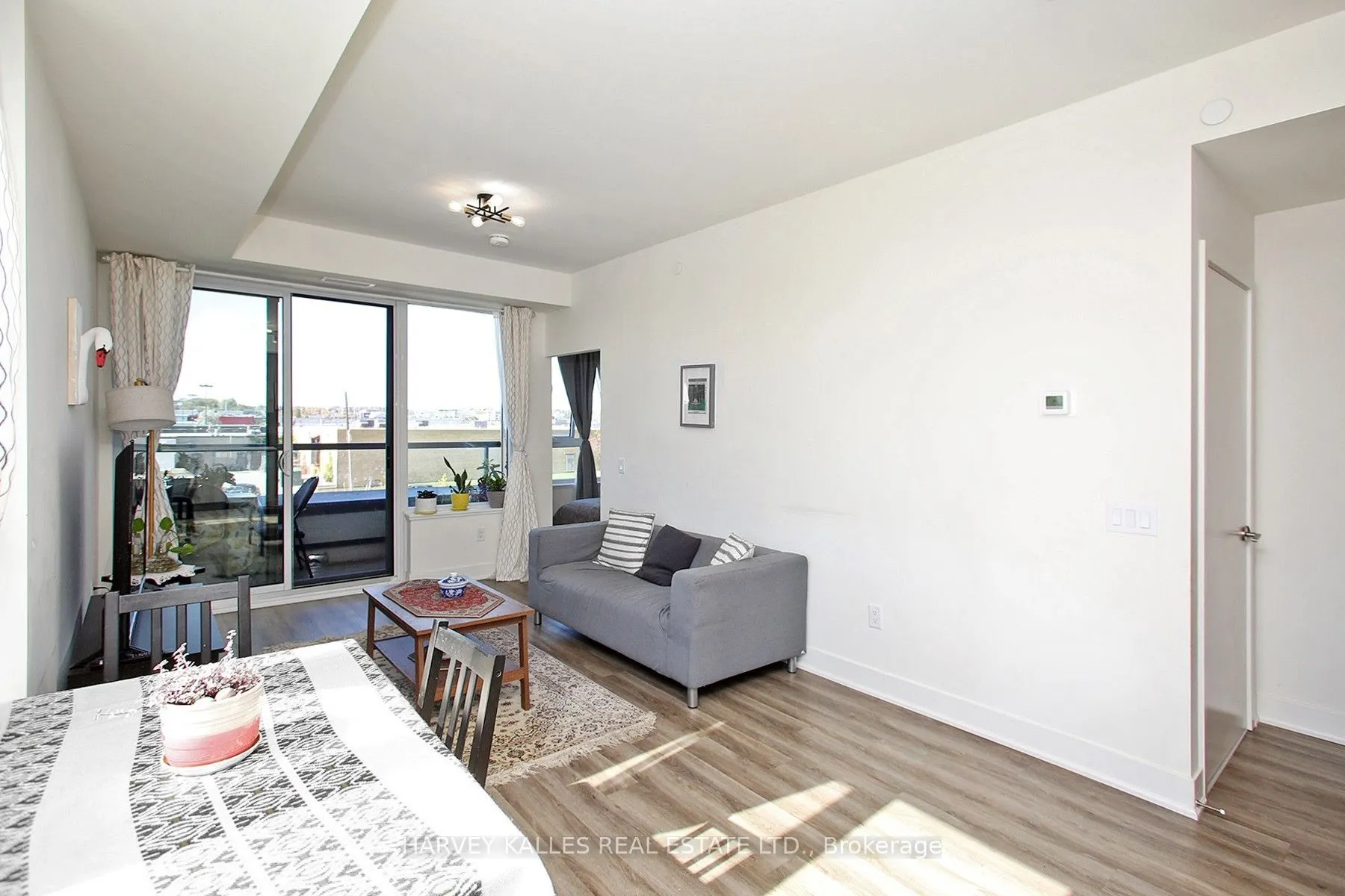 185 Deerfield Road, #305