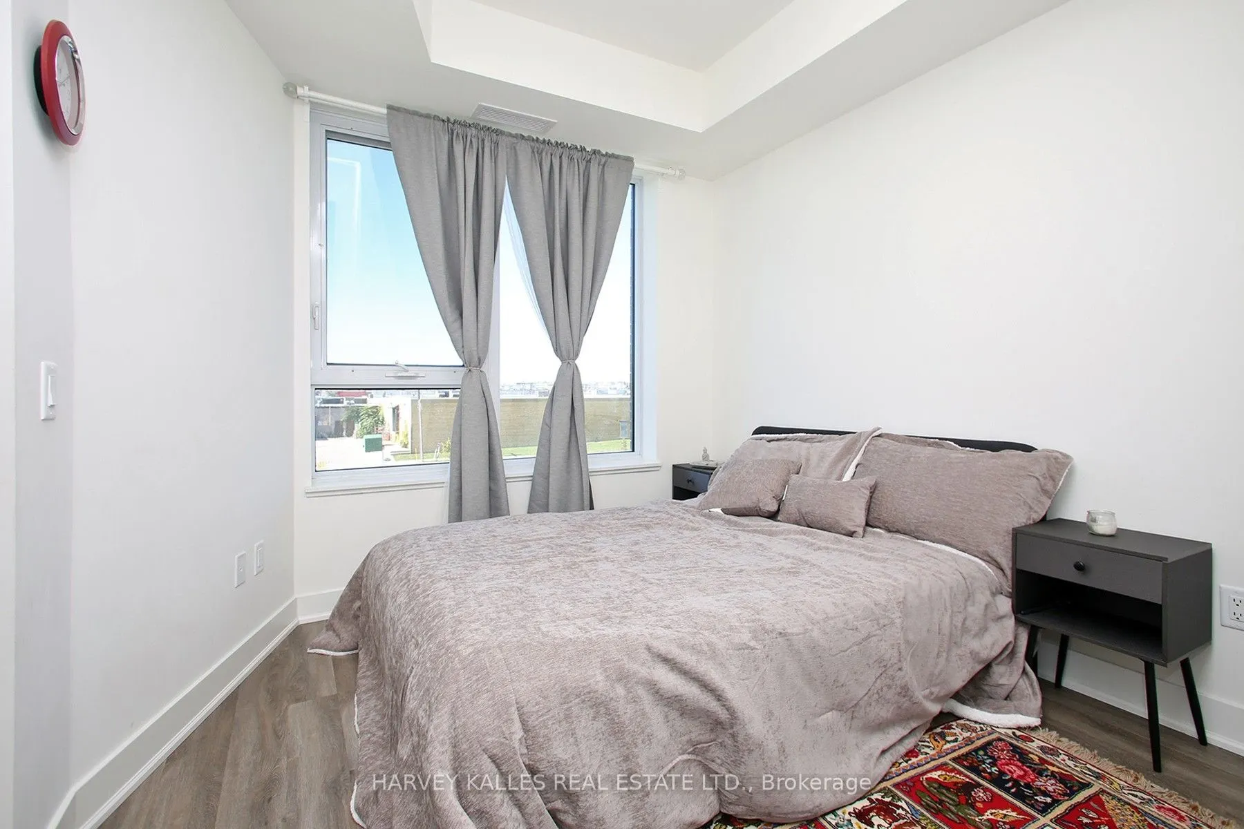 185 Deerfield Road, #305