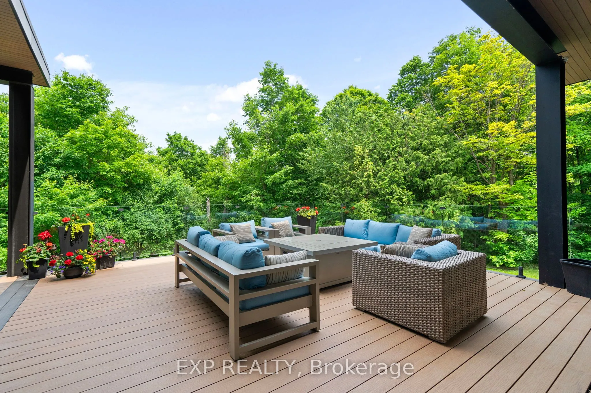 8 Cachet Parkway