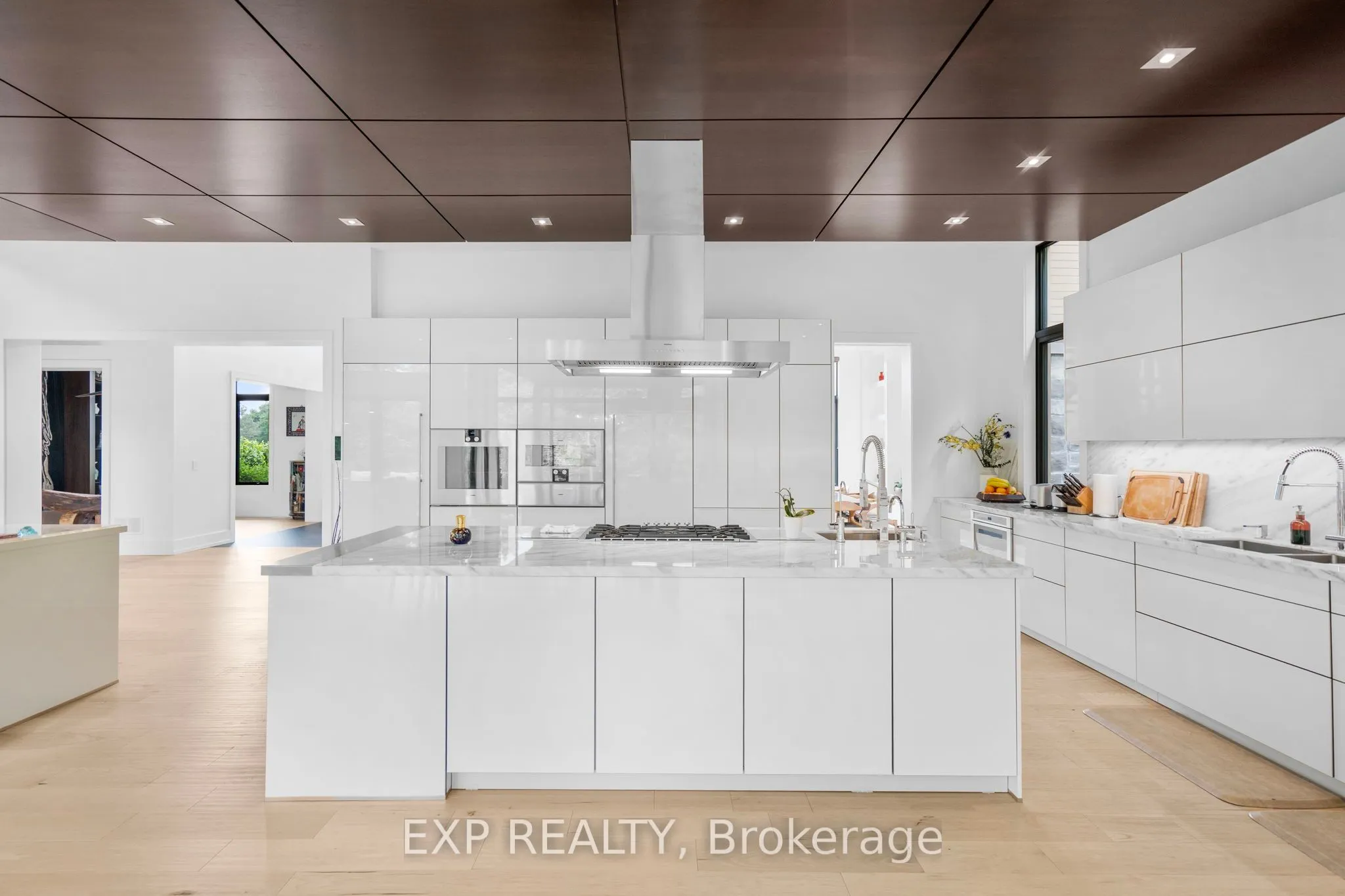 8 Cachet Parkway