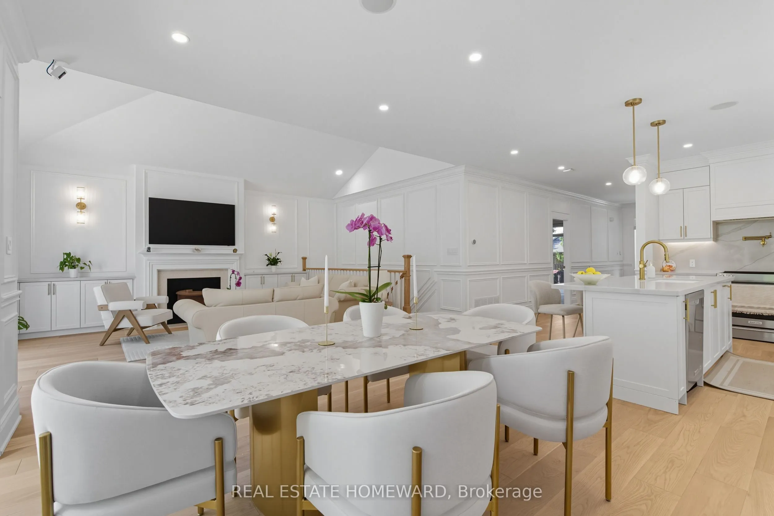 11 Loon Harbour Way, #15